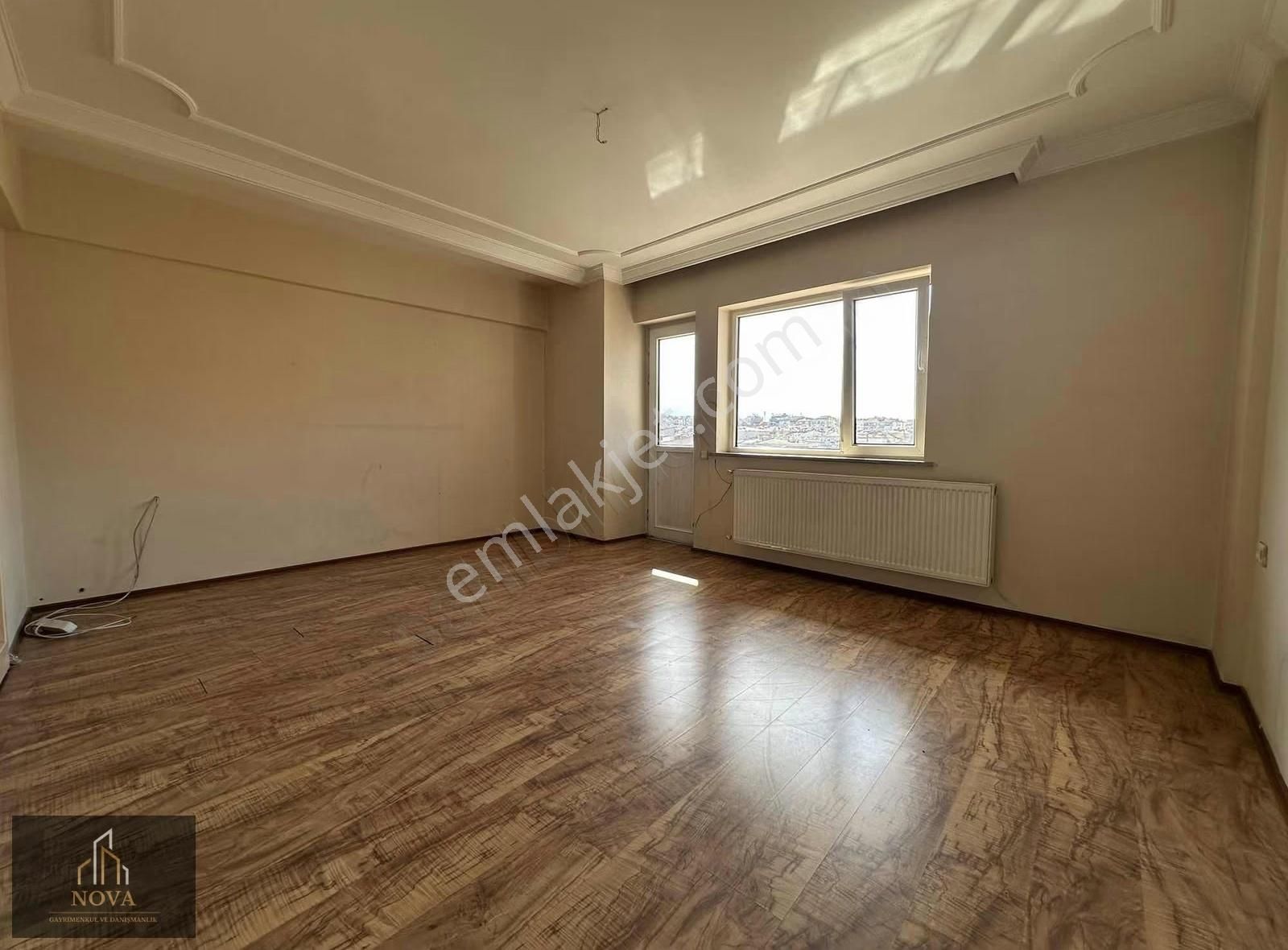 Nova Gayrimenkul'den İstiklalde Geniş 3+1 Arakat Satılık Daire - Görsel 28