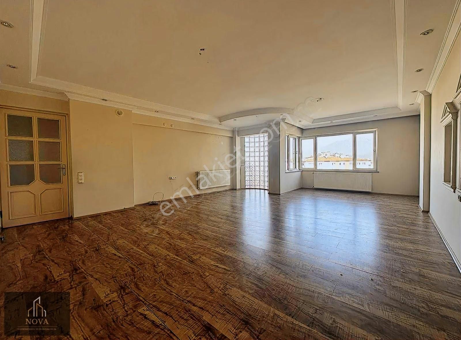 Nova Gayrimenkul'den İstiklalde Geniş 3+1 Arakat Satılık Daire - Görsel 10