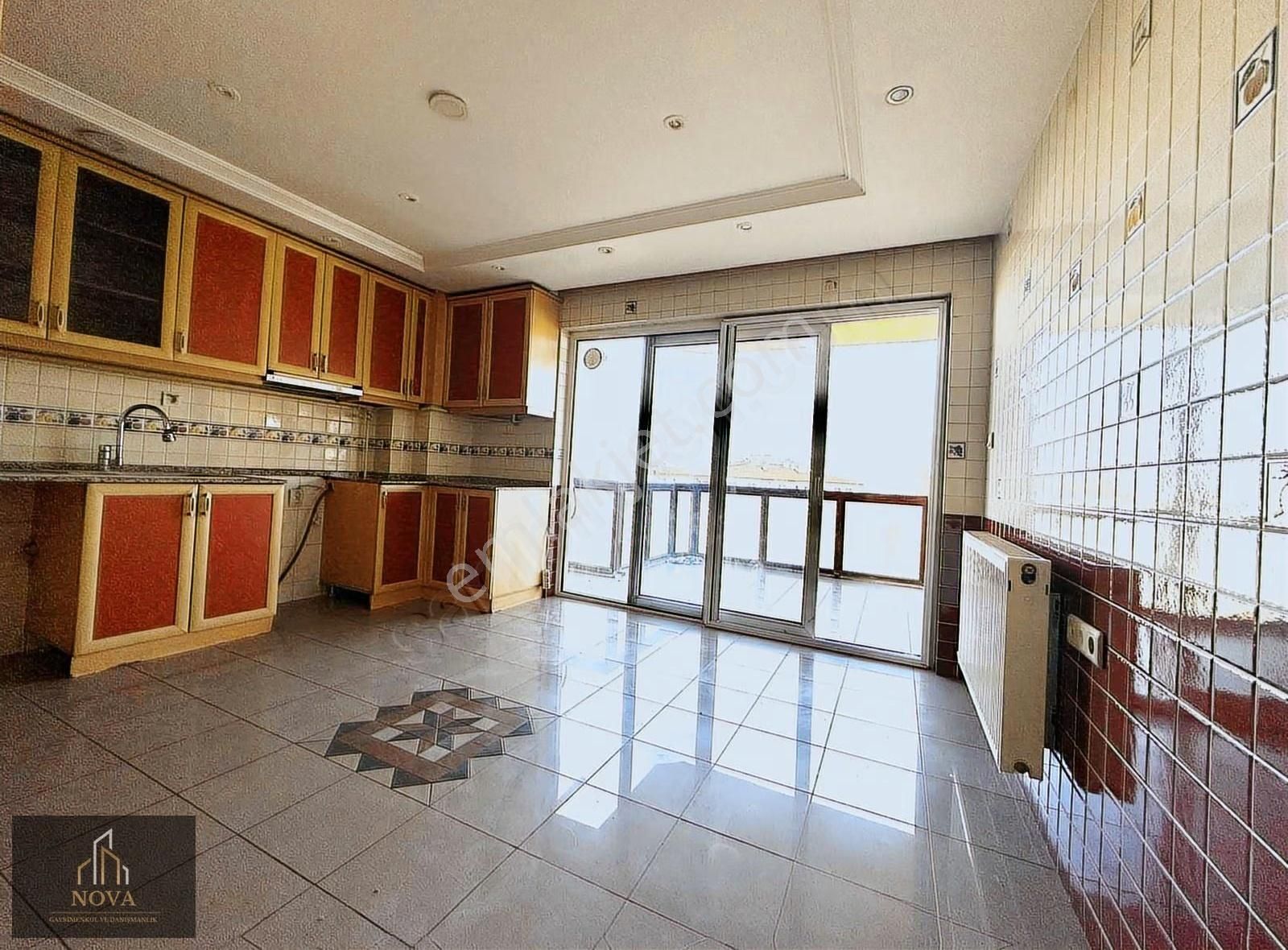 Nova Gayrimenkul'den İstiklalde Geniş 3+1 Arakat Satılık Daire - Görsel 20