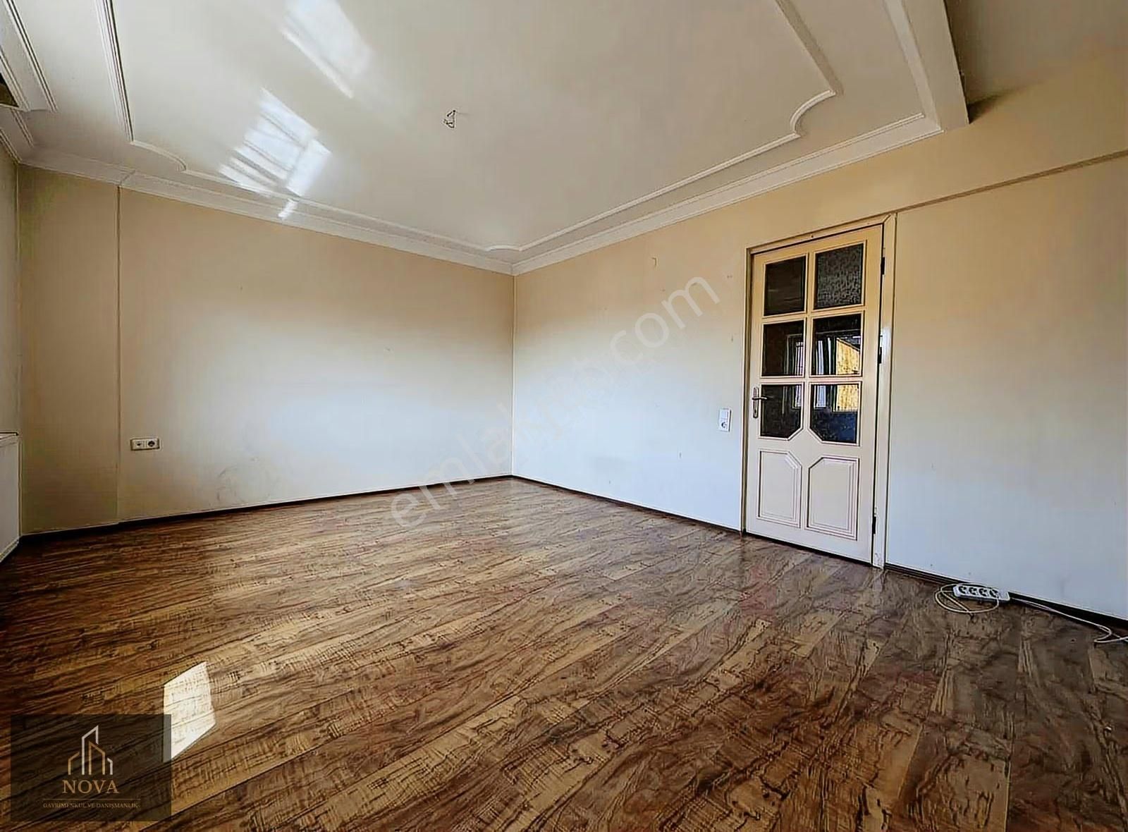 Nova Gayrimenkul'den İstiklalde Geniş 3+1 Arakat Satılık Daire - Görsel 24