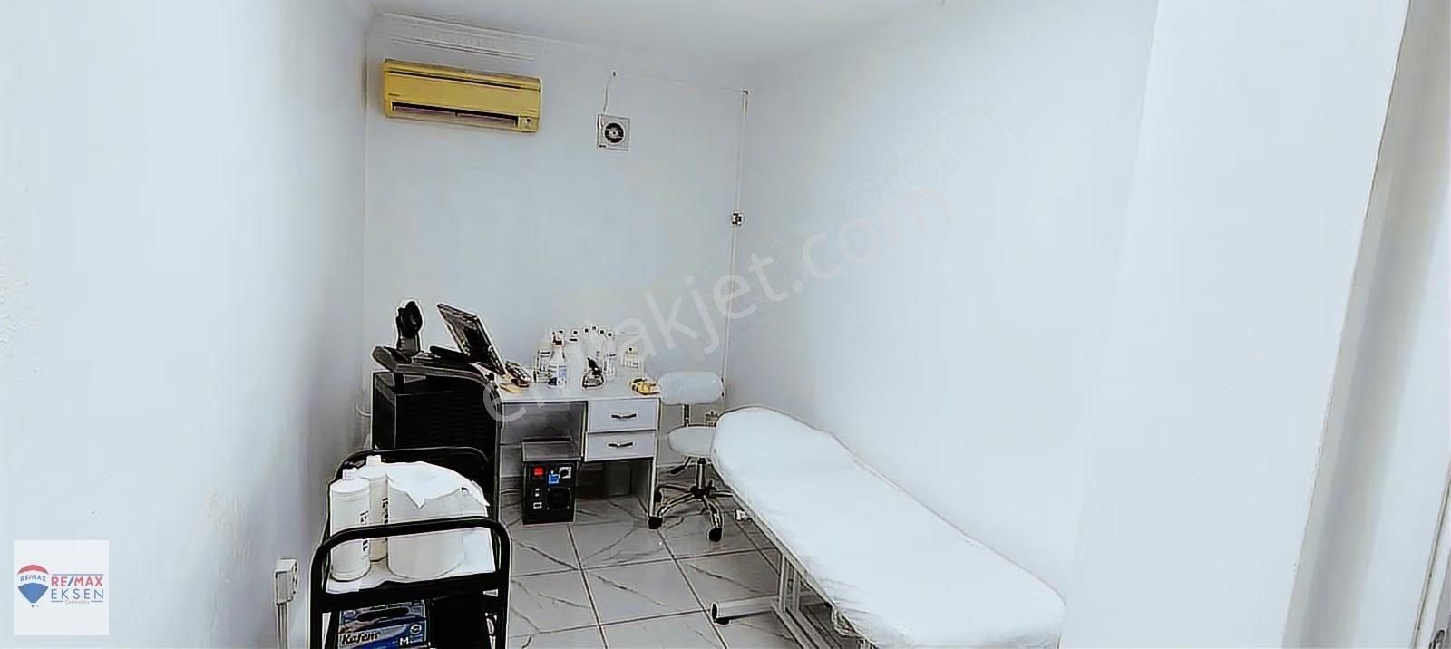 Ataşehir Yenişehir' De Devren Kiralık Lüks Güzellik Merkezi - Görsel 4