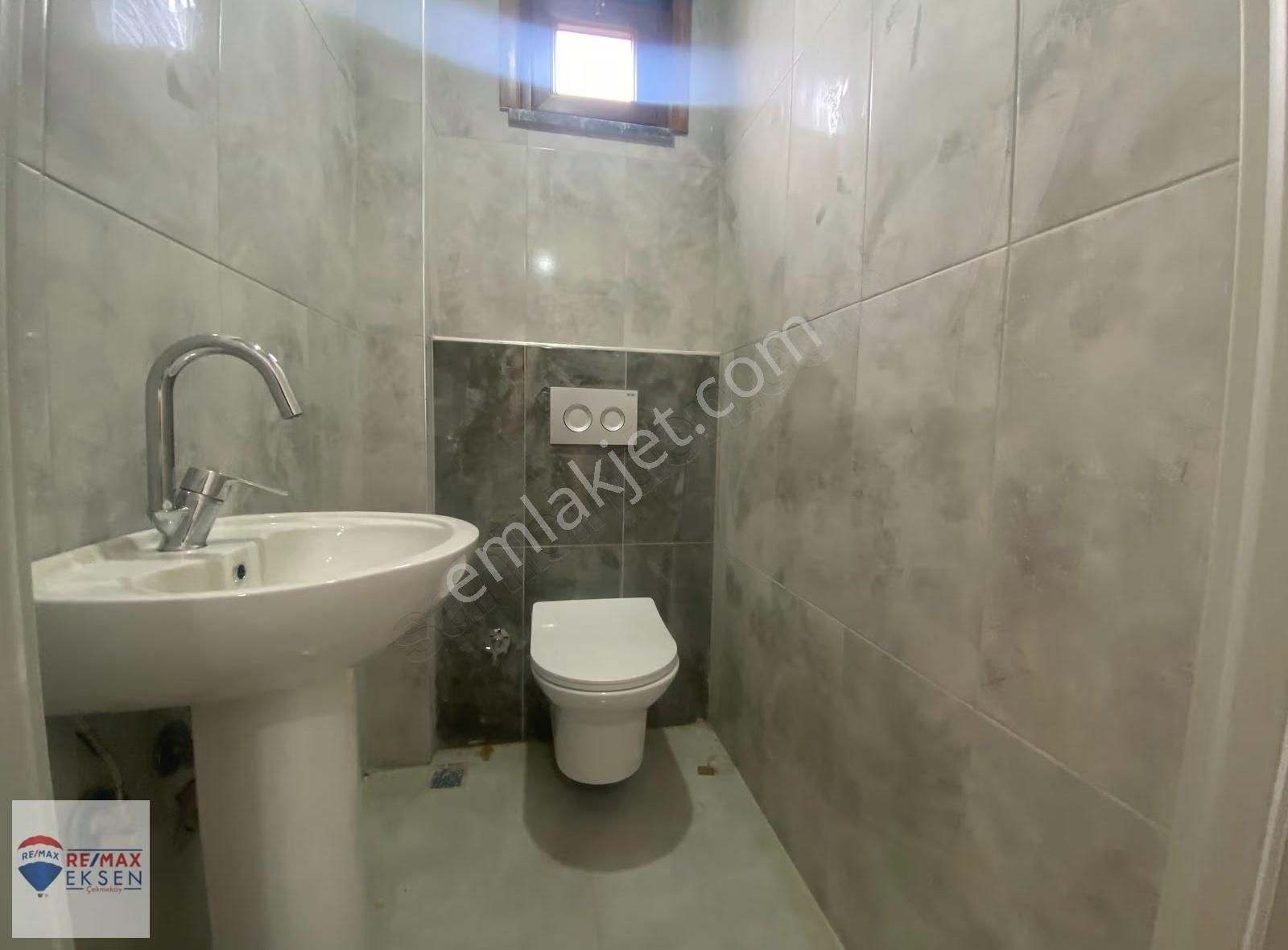 Ümranıye Metroya 300 Mt Yeni Bina Geniş 3+1 Satılık Daıre - Görsel 8