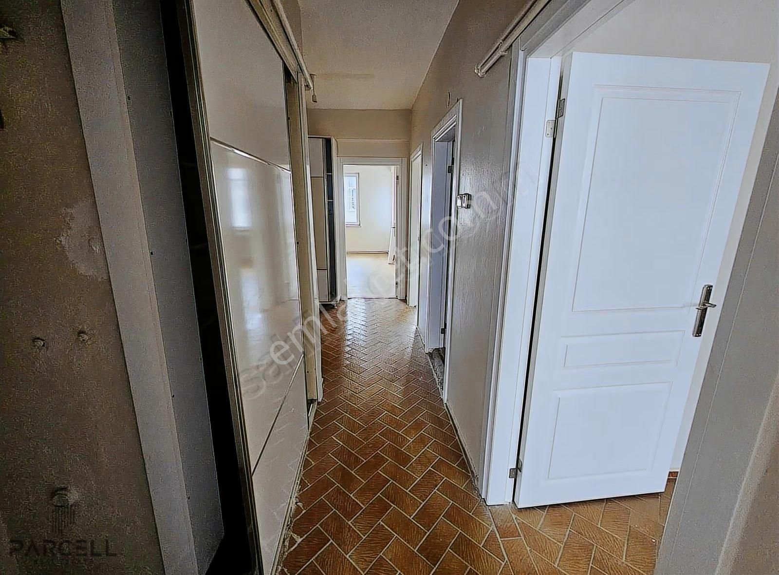 Balıkesir İli Altıeylül Mah. Çarşı Merkezde Satılık 2+1 Daire - Görsel 12