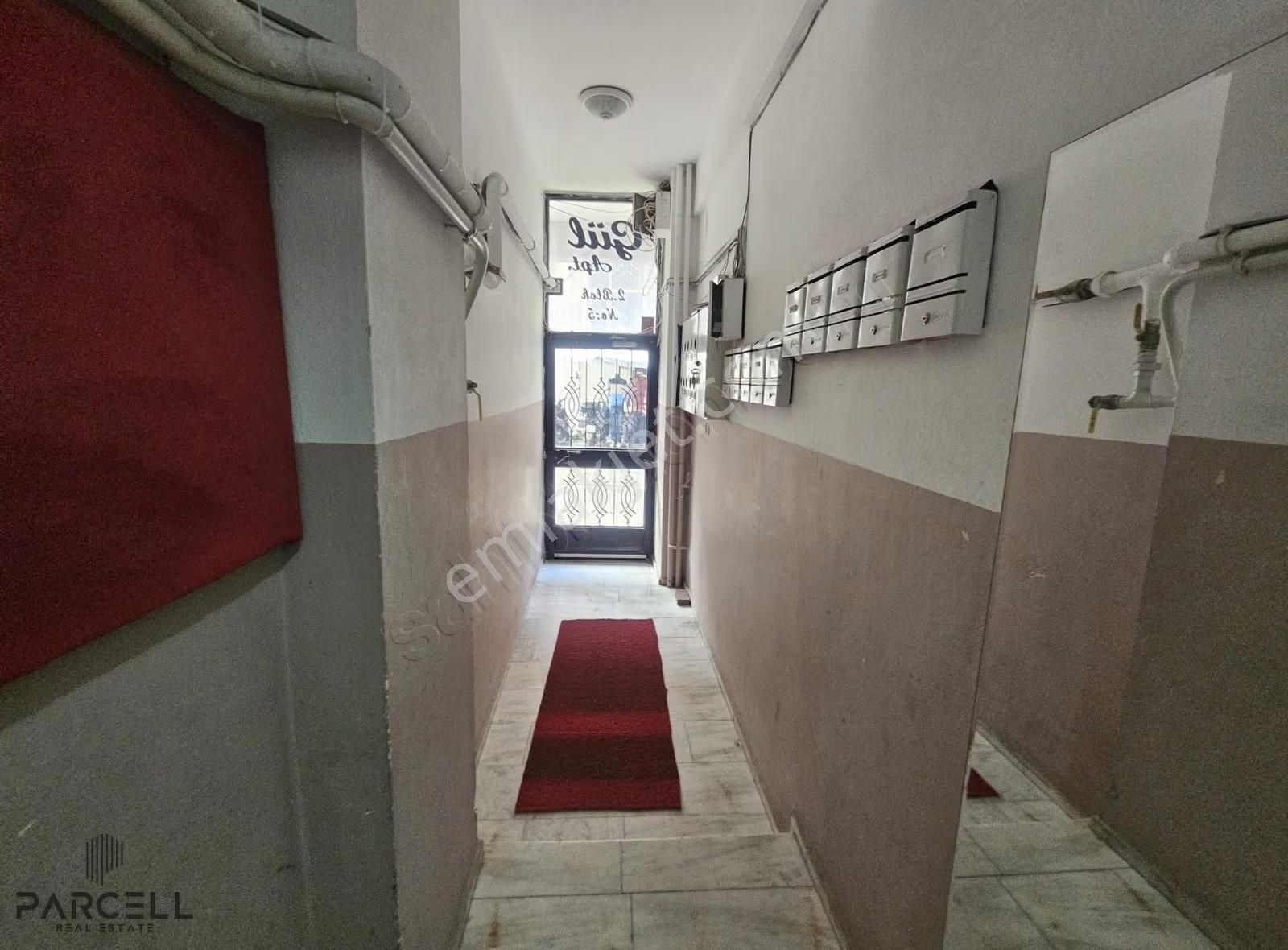 Balıkesir İli Altıeylül Mah. Çarşı Merkezde Satılık 2+1 Daire - Görsel 8