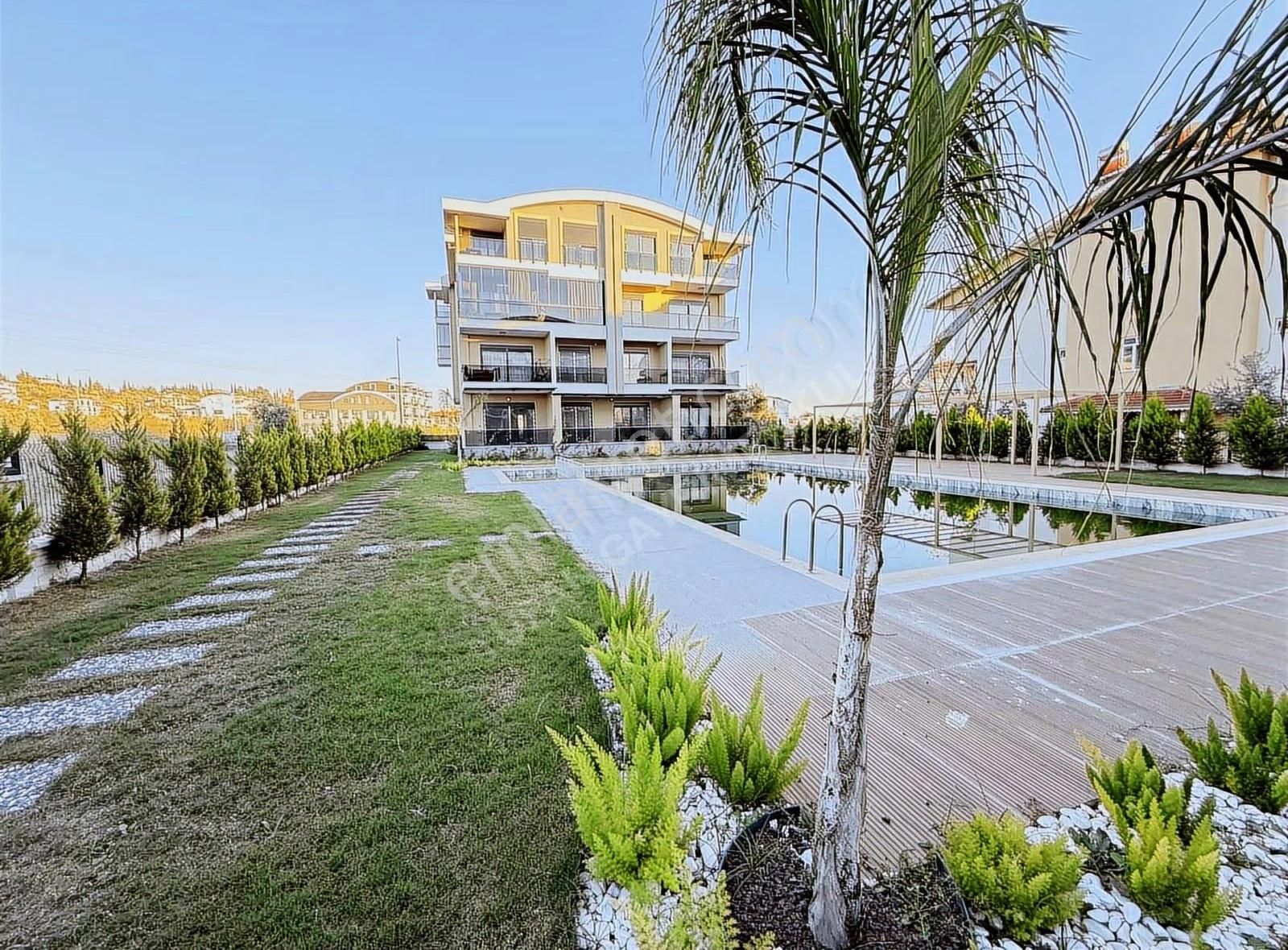 Manavgat Ilıcada Konforlu 2+1 Dubleks Teraslı Ve Çift Banyolu - Görsel 13