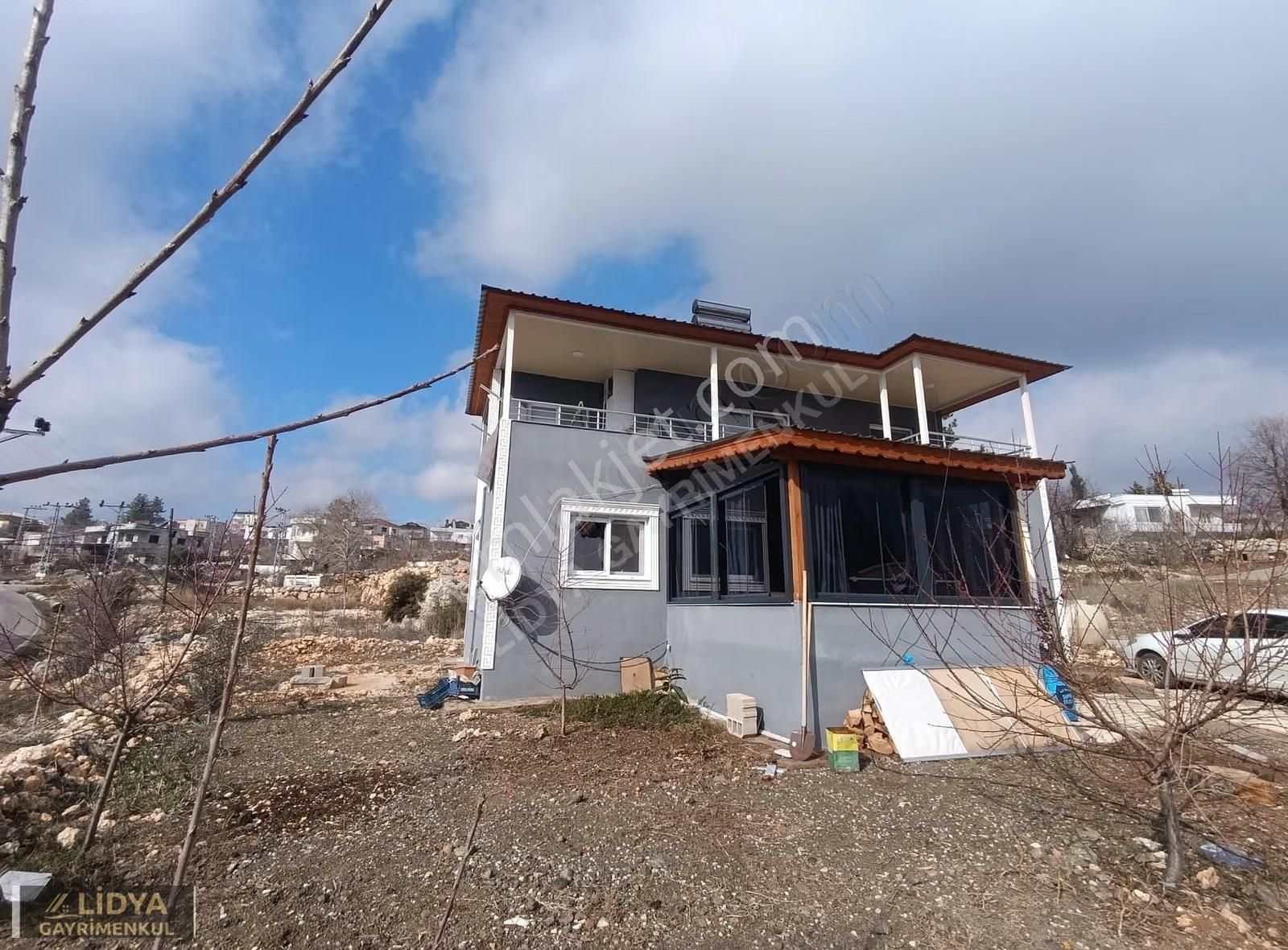 Deniz Manzaralı İskanlı Villa