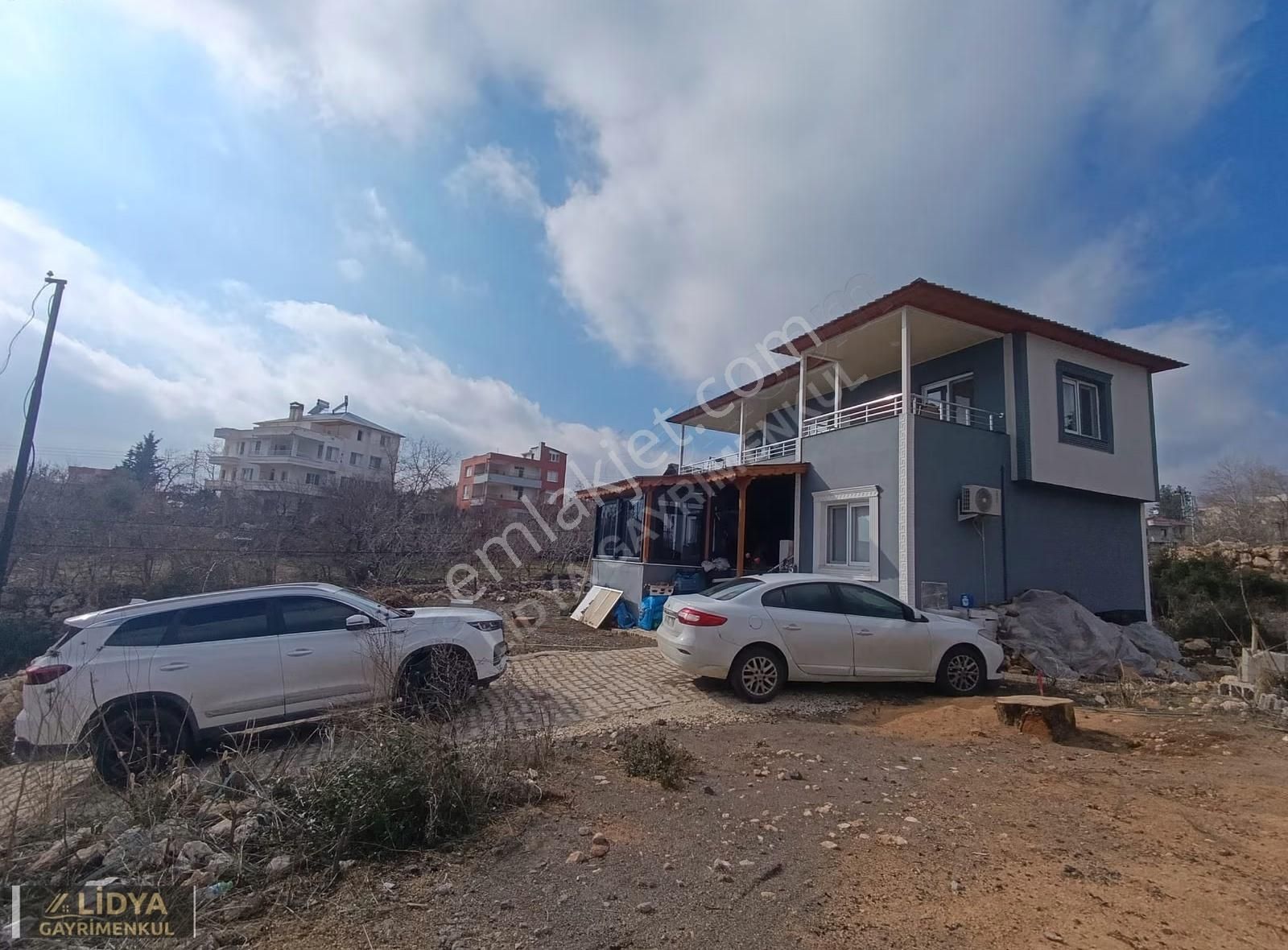 Deniz Manzaralı İskanlı Villa - Görsel 11