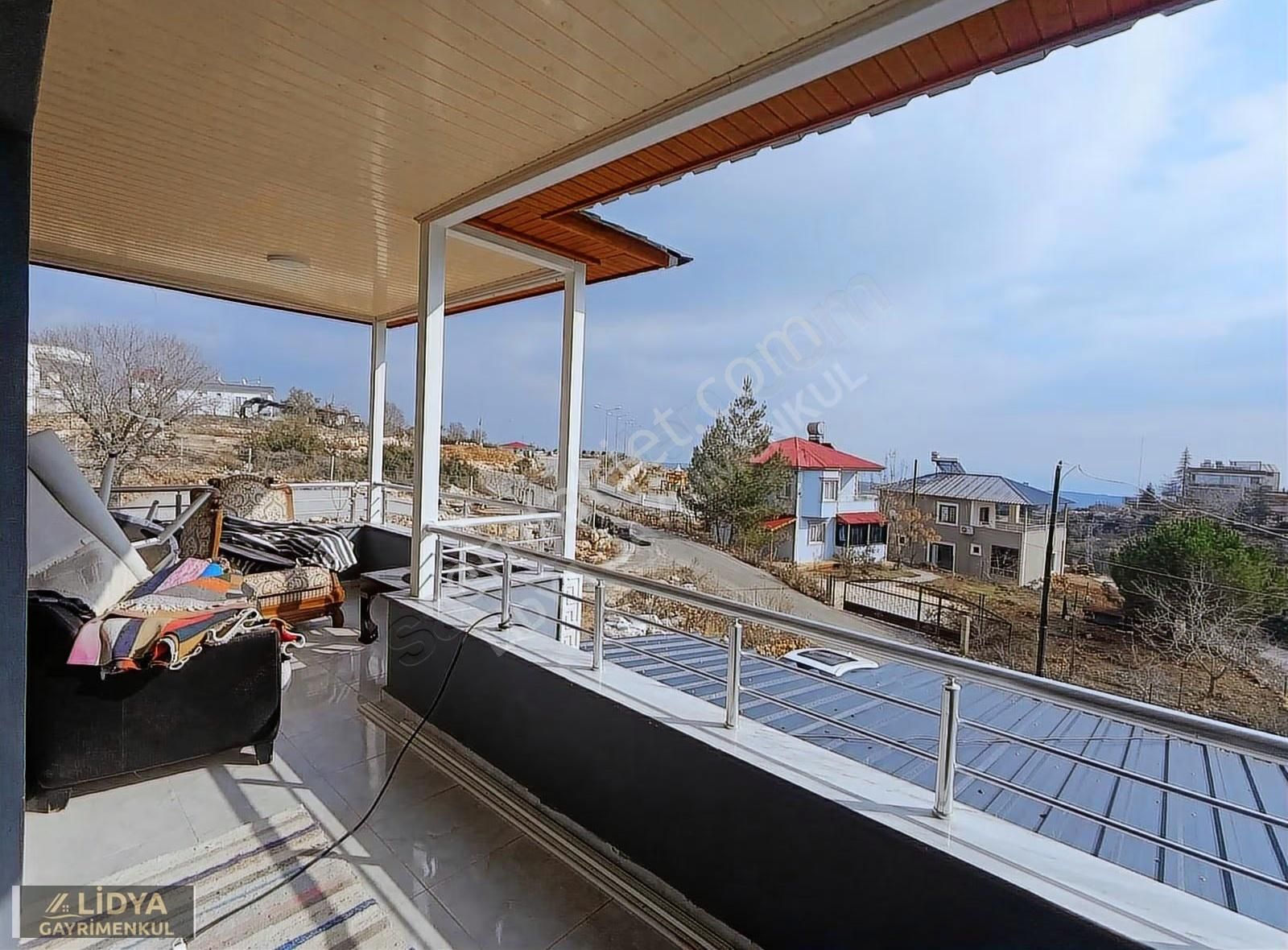 Deniz Manzaralı İskanlı Villa - Görsel 12