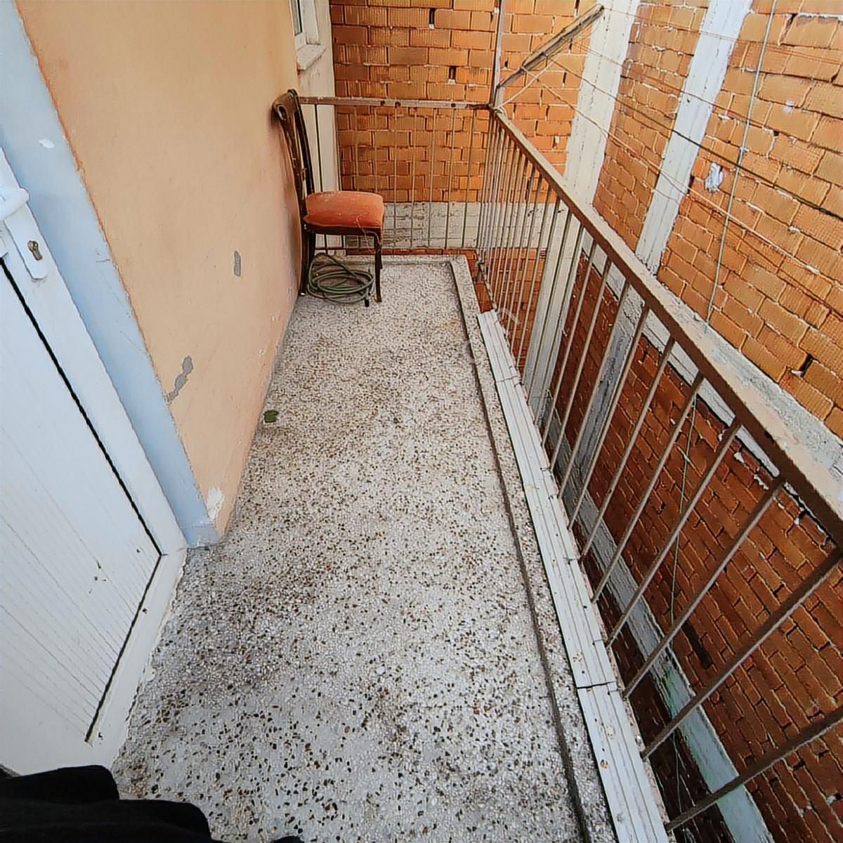 Cemal Emlak Bursa Yıldırım İncirli Cd 3+1 Çift Cephe 2 Balkon M - Görsel 17