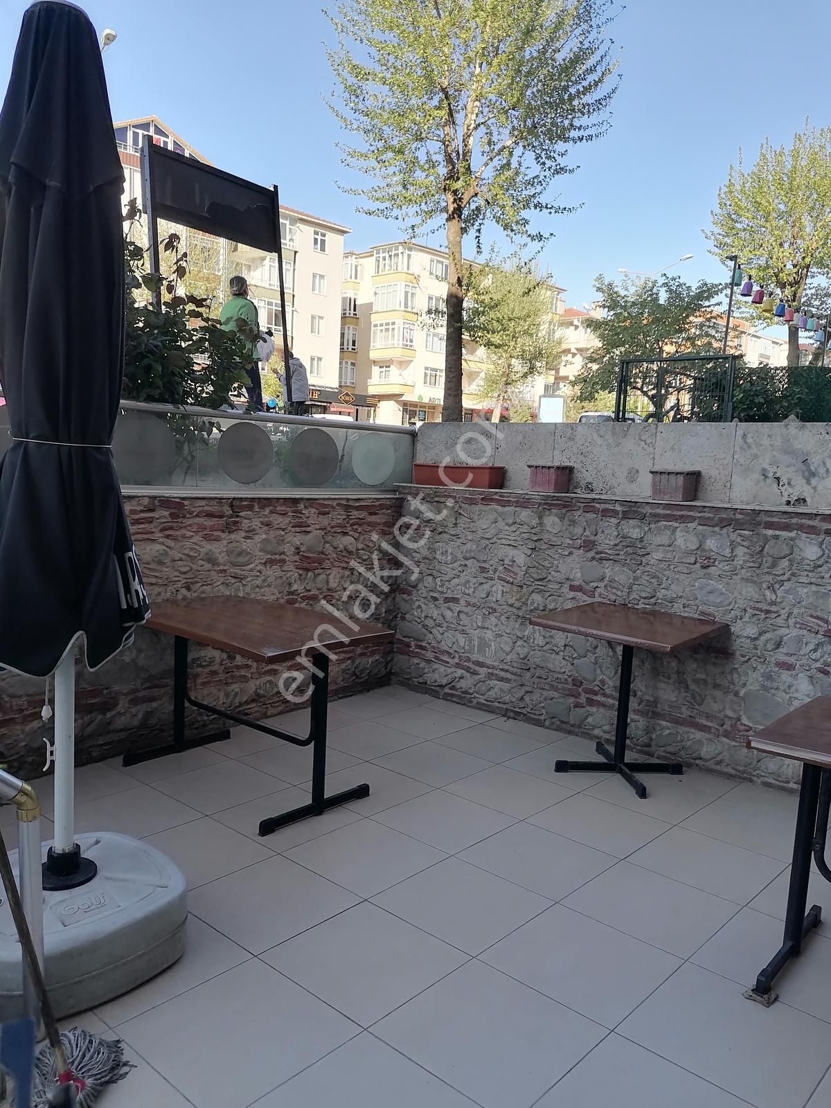 Kw Plus' Tan Avantajlı Konumda E-5 Cadde Üzerinde Satılık İşyeri - Görsel 5