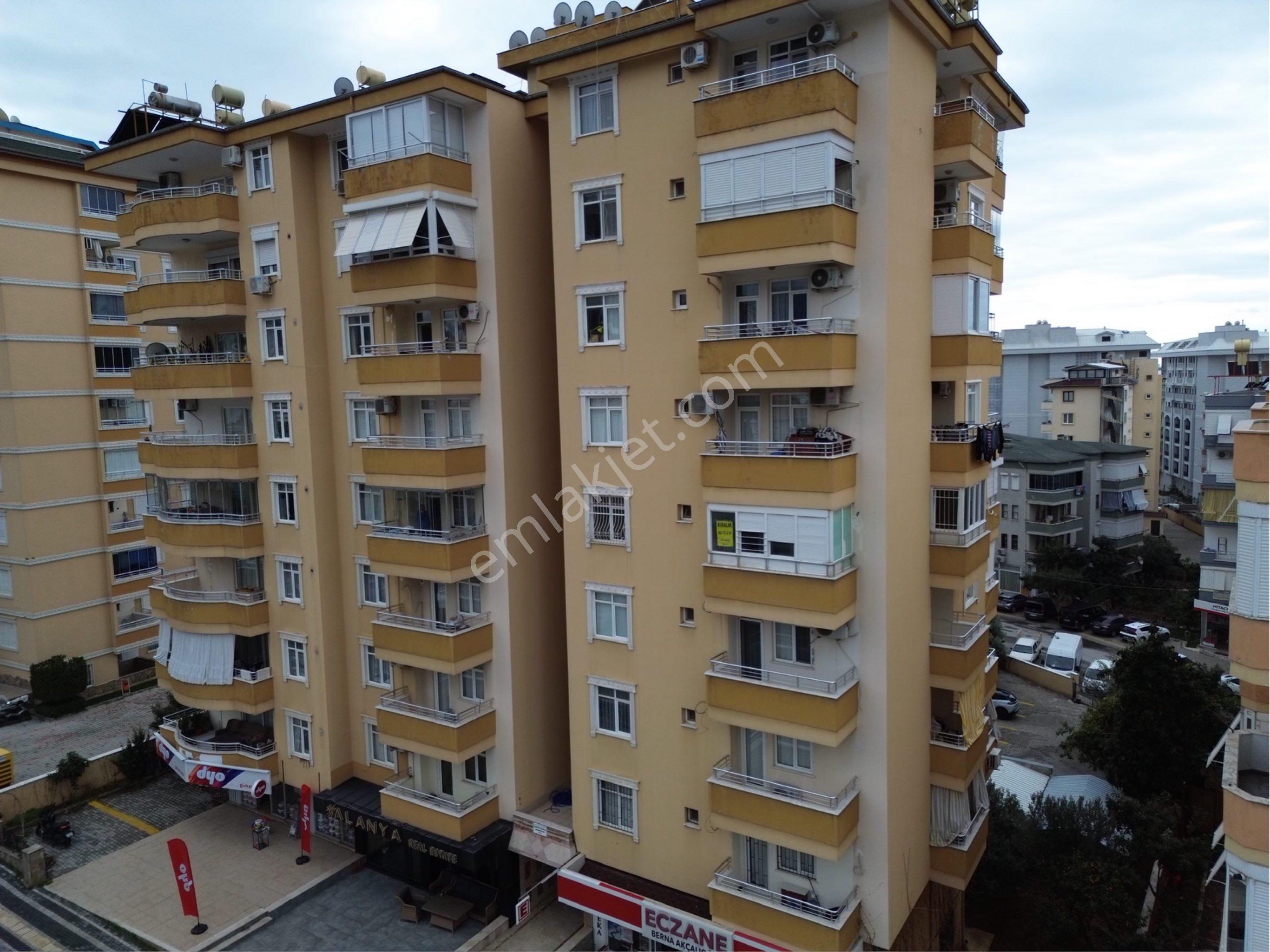 Emlakpark'tan Saray Mahallesinde Arakat 160m2 Kiralık 3+1 Daire