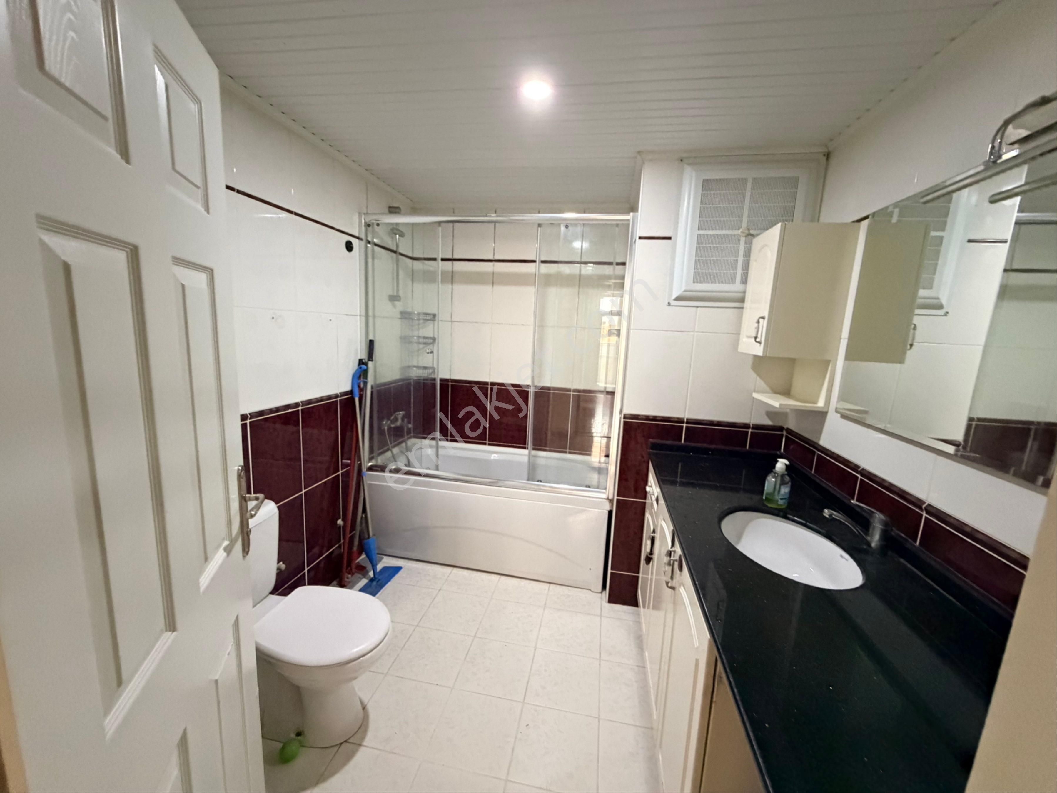 Emlakpark'tan Saray Mahallesinde Arakat 160m2 Kiralık 3+1 Daire - Görsel 13