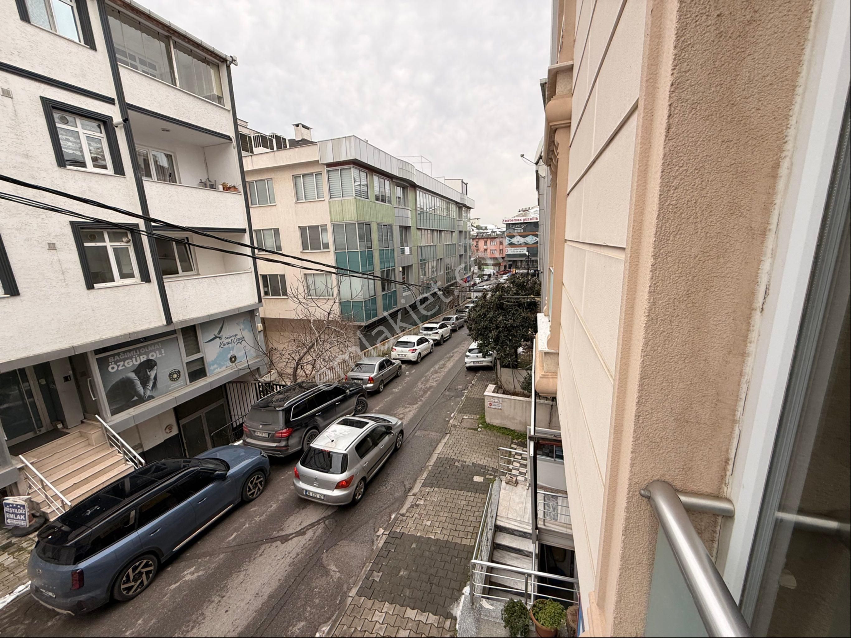 Çekmeköy Çavuşbaşı Cad Paralel 75 M2 Dekorasyonlu 1+1 Ofis Katı - Görsel 4