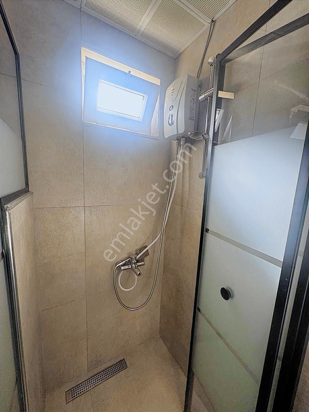 A K Mutludan Kültürde Sıfır Eşyalı Modern 1+1 Daire - Görsel 14