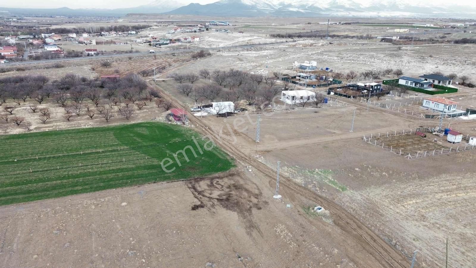 Bahçeli Cumhuriyette 484 M2 - Görsel 19