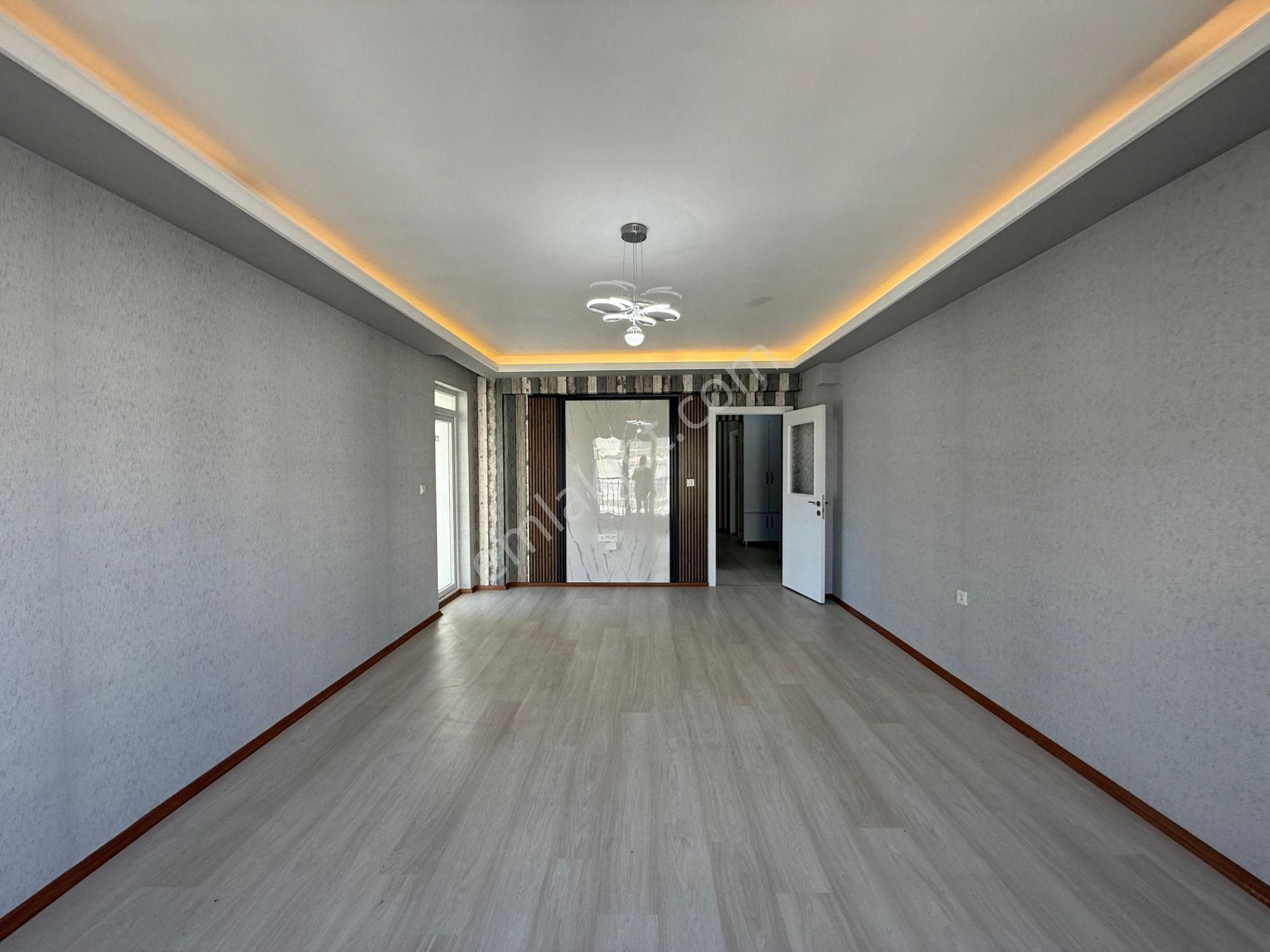 Öz'maşallah.dan 3+1 Full Yapılı Orta Kat Çift Banyo İskanlı - Görsel 6