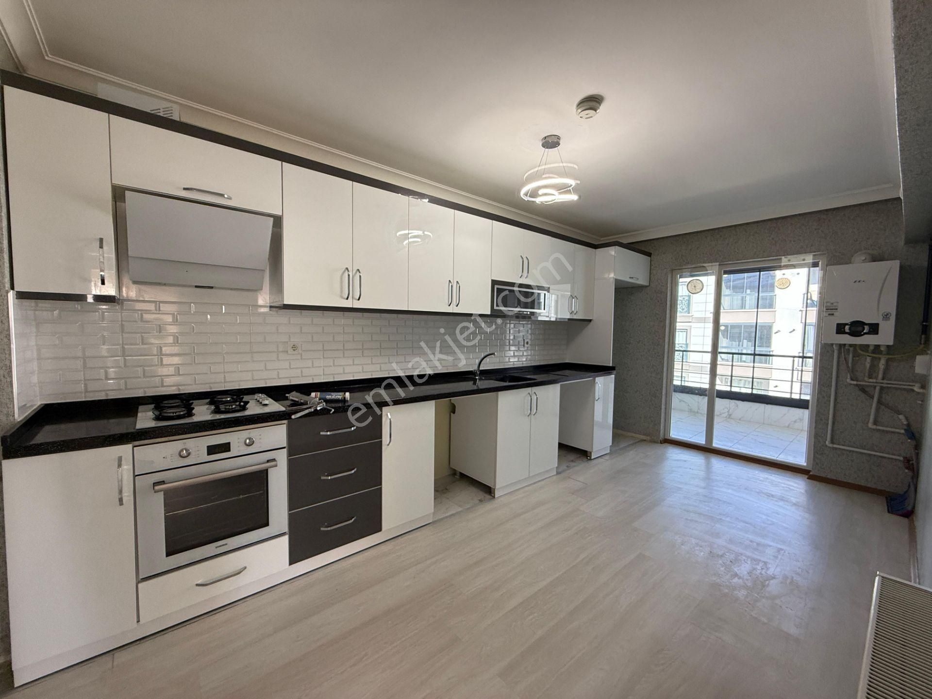 Öz'maşallah.dan 3+1 Full Yapılı Orta Kat Çift Banyo İskanlı - Görsel 13