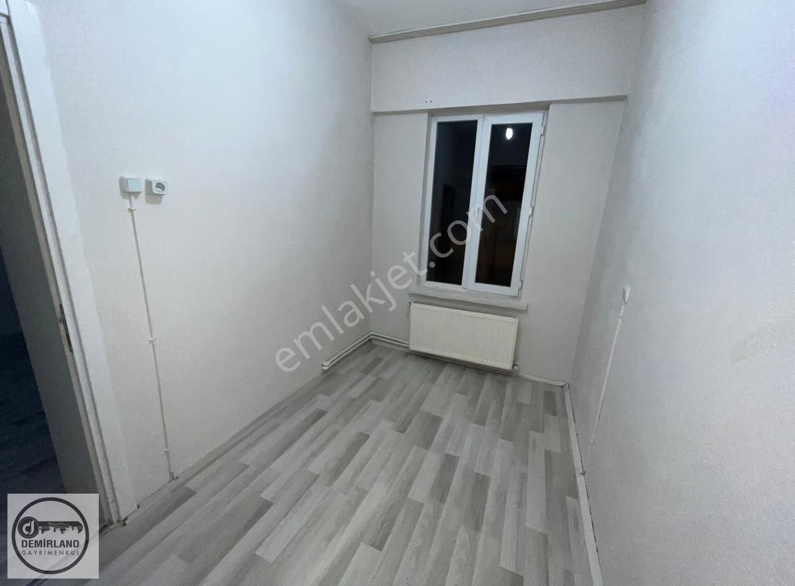 Demirlan'dan Kiralık Cemaleddin Mahallesinde 3 Adet Daire - Görsel 19