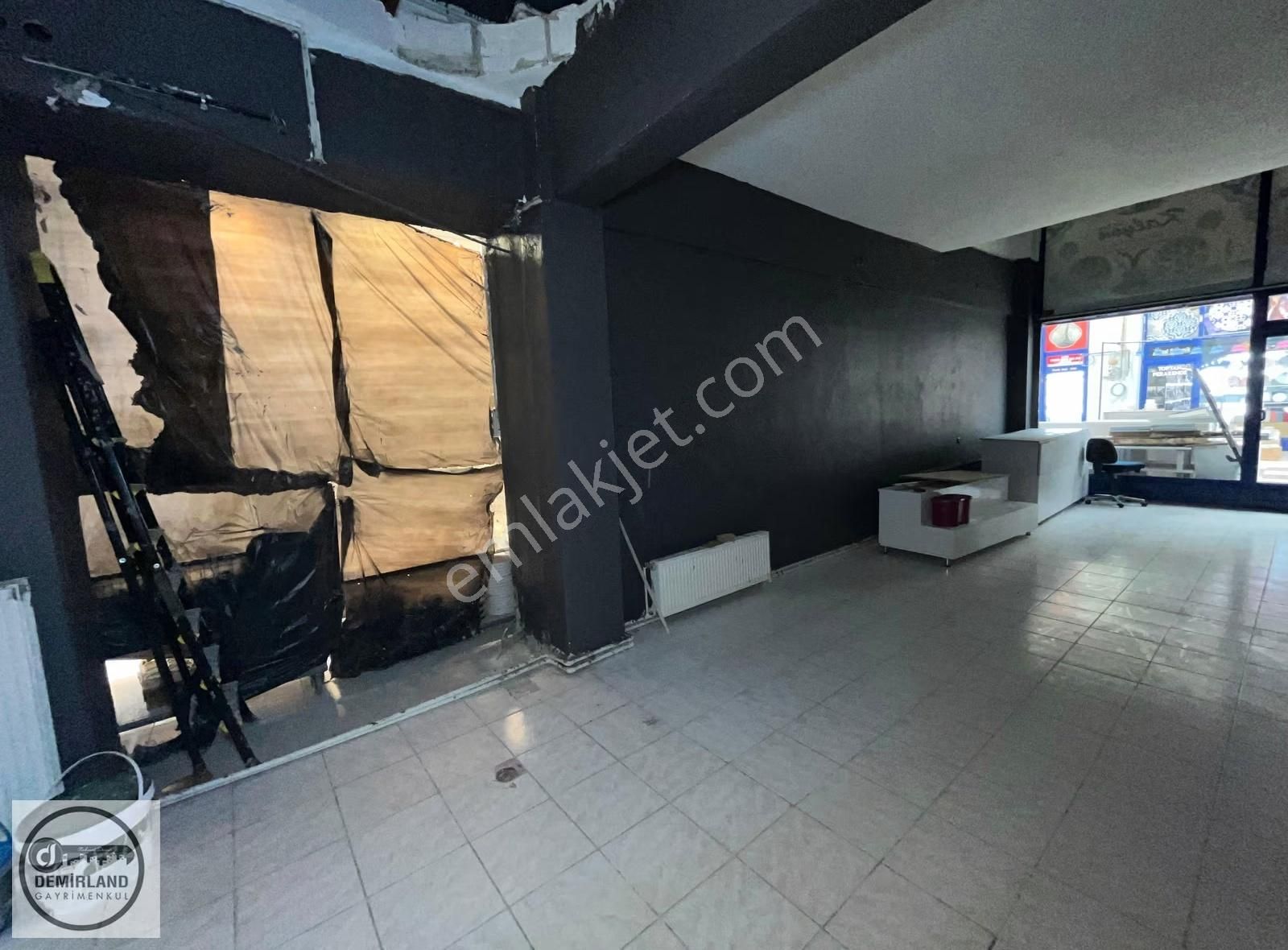 Demirland'dan Satılık 1. Çiniciler Çarşısında Giriş Mağaza - Görsel 26