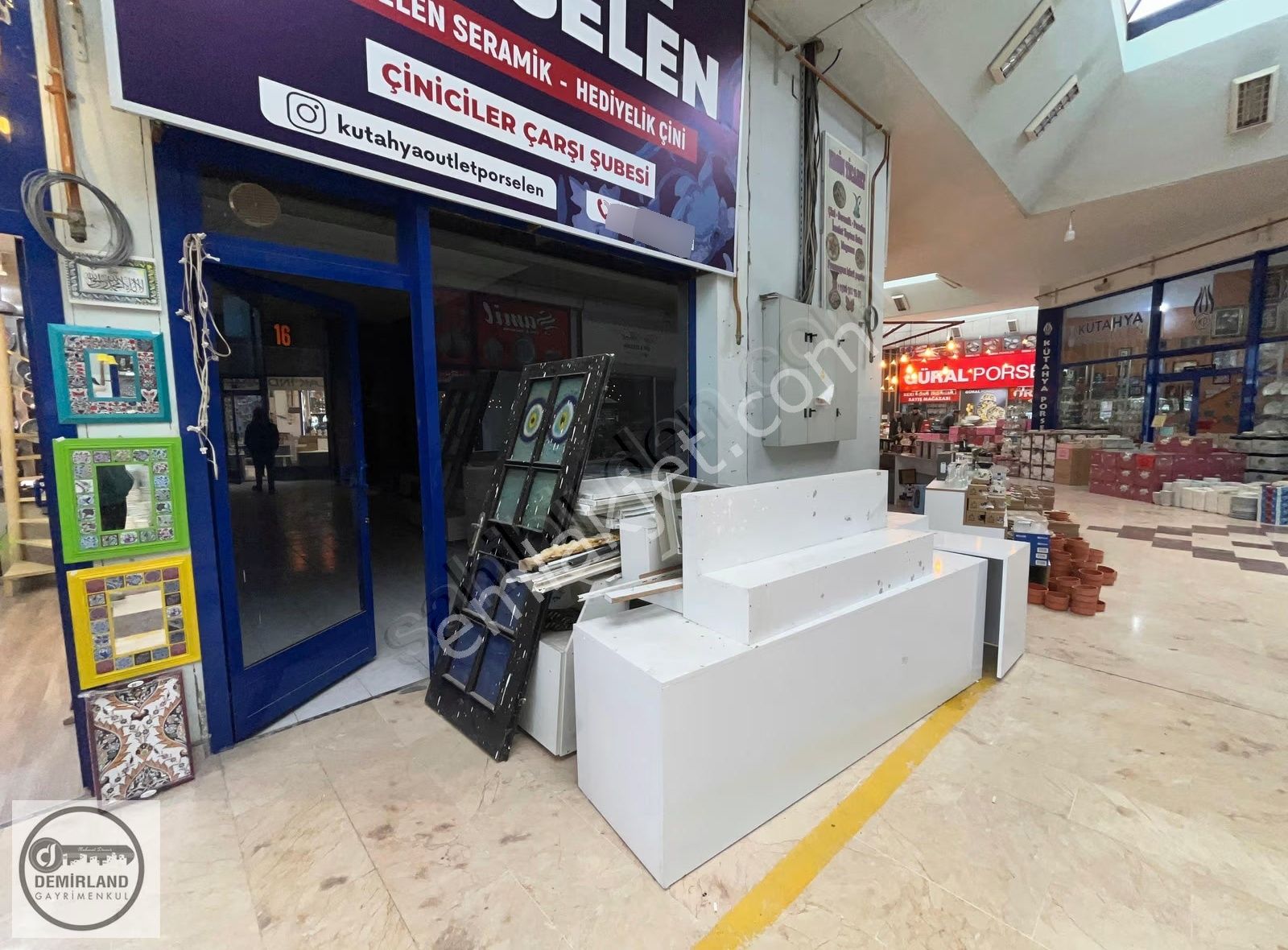 Demirland'dan Satılık 1. Çiniciler Çarşısında Giriş Mağaza - Görsel 3