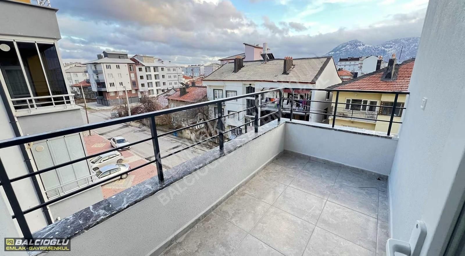 Balcıoğlun Dan Alaylar 1 Satılık Sıfır Ara Kat Garajlı 3+1 Daire - Görsel 13