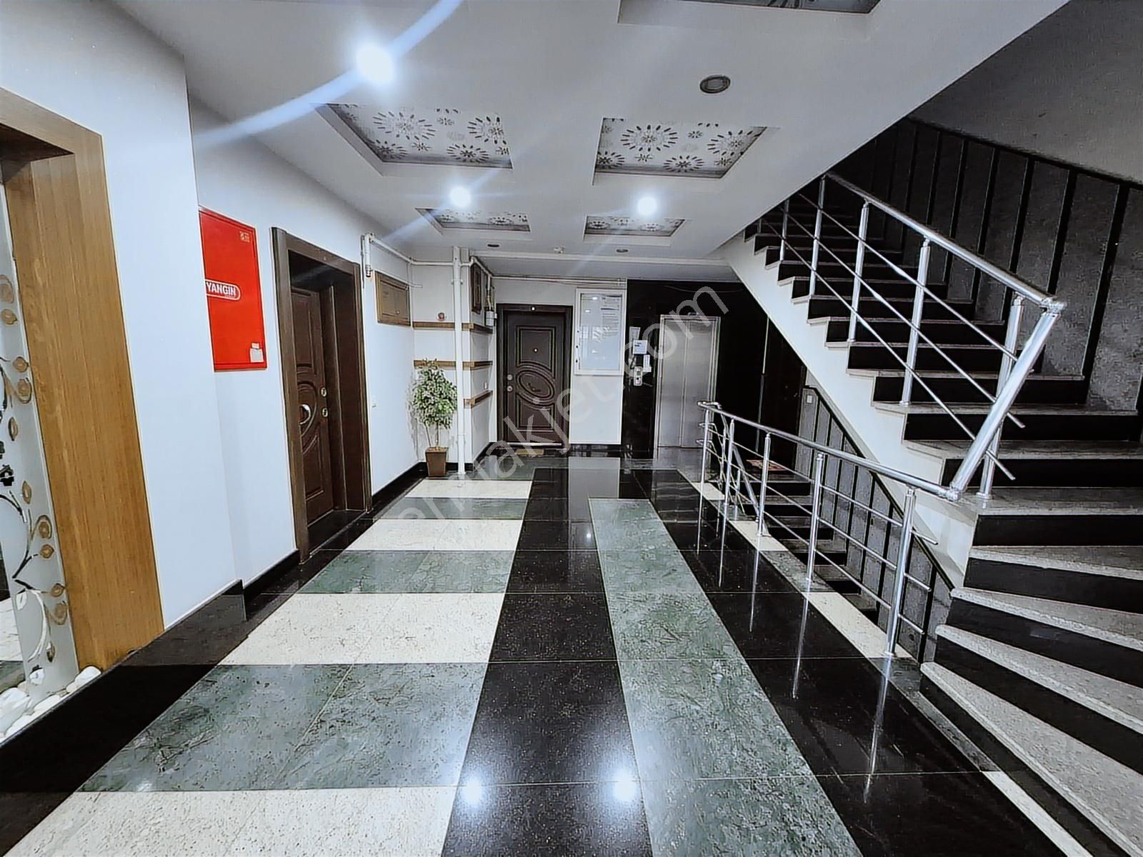 Çağlayan Yalı Caddesinde Site İçersinde 3+1 Dubleks - Görsel 34