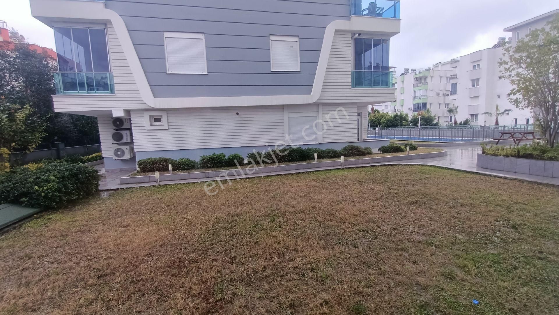 Antalya Konyaaltı Sahile Yakınsitede Doğalgazlı Satılık Daire - Görsel 15