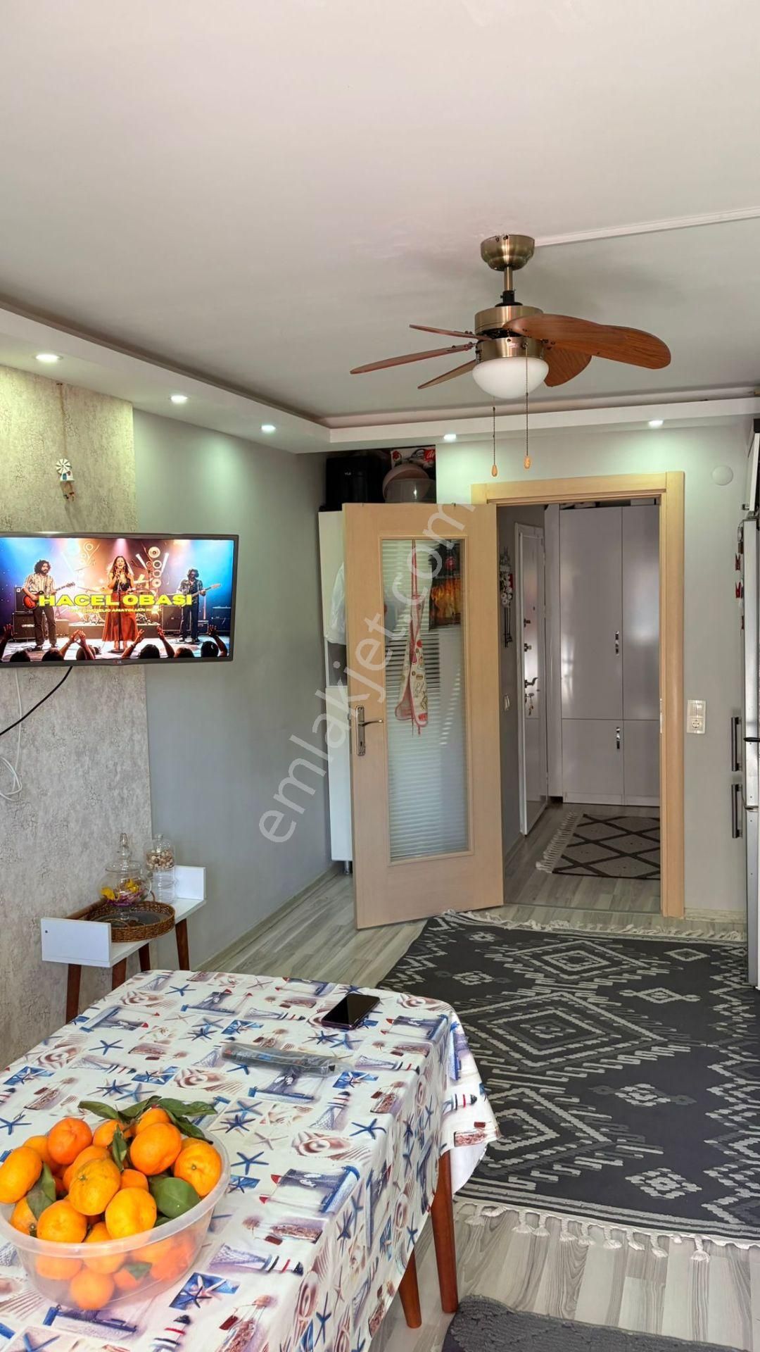 Söke Merkezi Konumda Sıdıka İlk Okulu Karsında 140 Mt2 8 Yıllık Bina Ters Dublek Fırsat Daire - Görsel 6