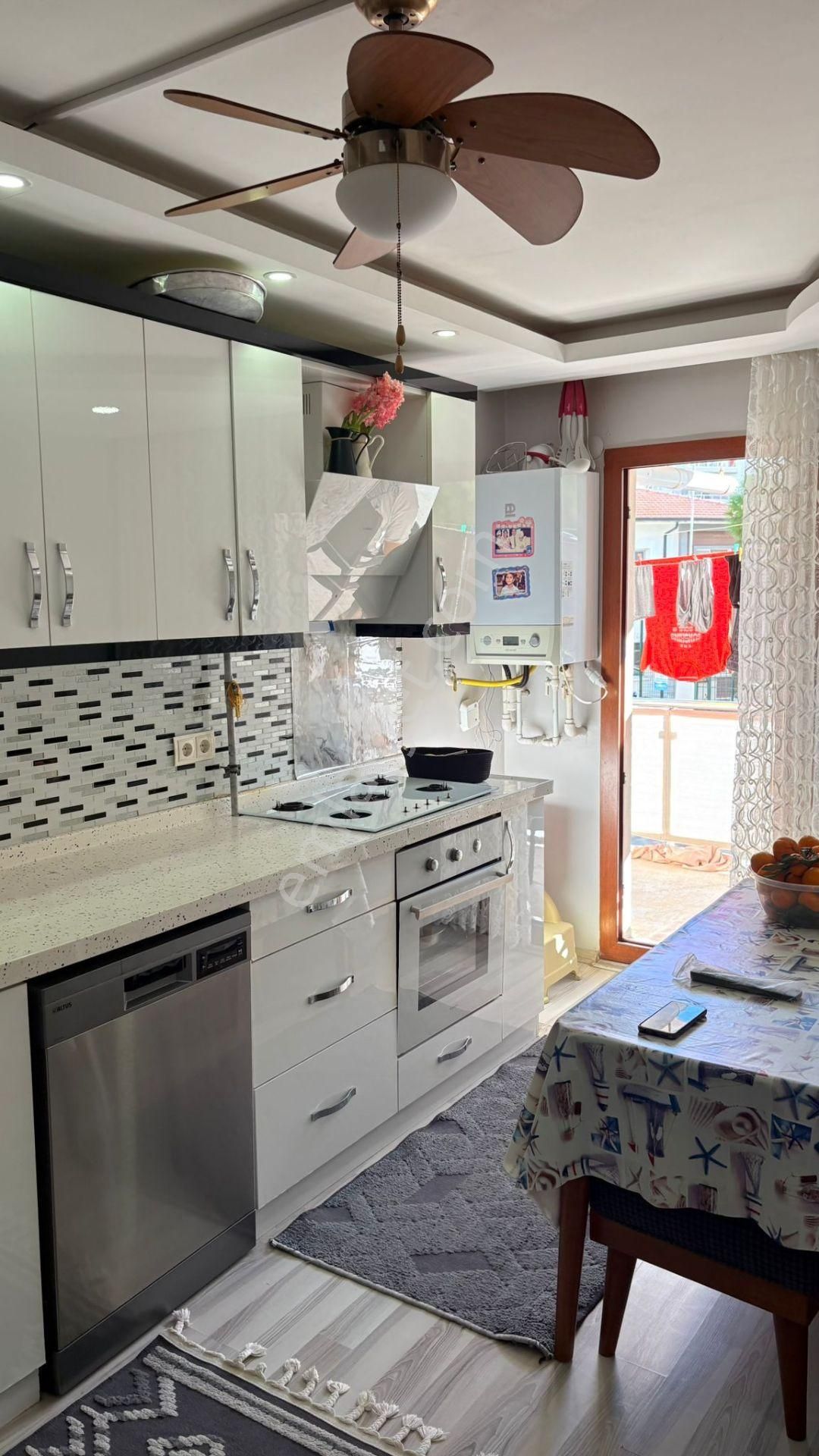 Söke Merkezi Konumda Sıdıka İlk Okulu Karsında 140 Mt2 8 Yıllık Bina Ters Dublek Fırsat Daire - Görsel 5