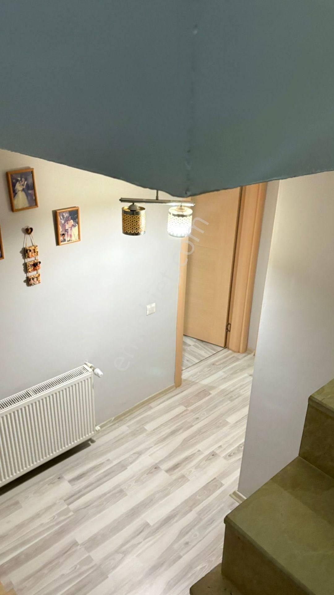 Söke Merkezi Konumda Sıdıka İlk Okulu Karsında 140 Mt2 8 Yıllık Bina Ters Dublek Fırsat Daire - Görsel 19