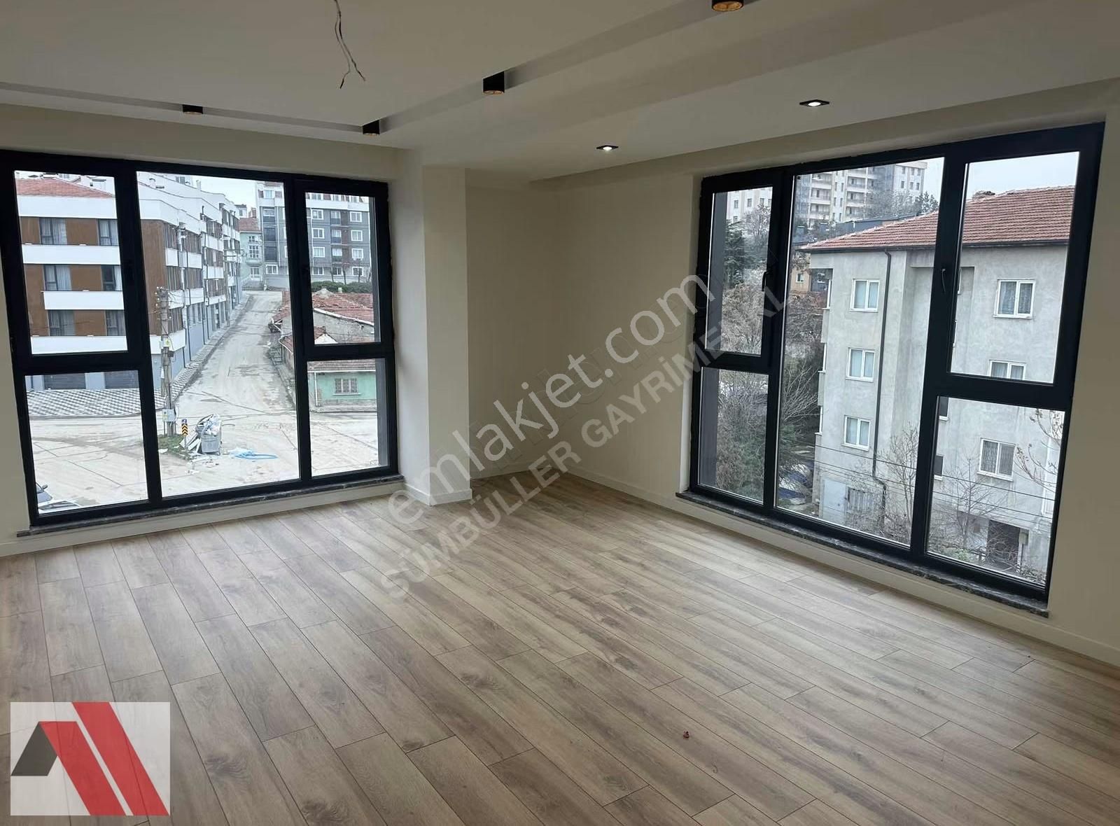 Sümbüller'den Siteler Bölgesinde Önü Açık G.odalı E.banyolu 3+1 - Görsel 6