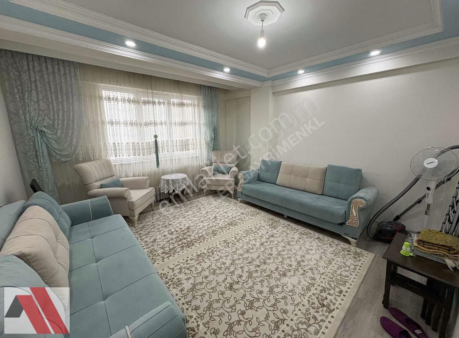 Sümbüller'den Eğitimiler Cadde Yakını Asansörlü Geniş 2+1 Daire