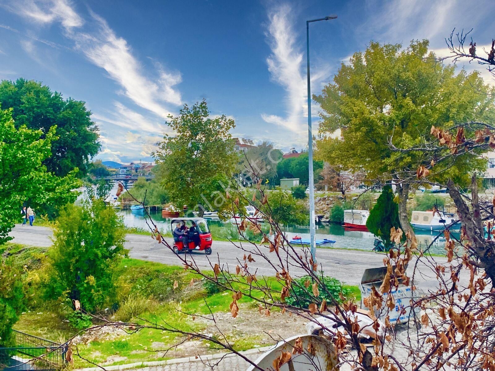 🔵🔵aktif'ten Akçay'da Mavi Ve Yeşil Bir Arada: Denize 250m Önü Açık Geniş Balkonlu Arakat 2+1 Daire - Görsel 9