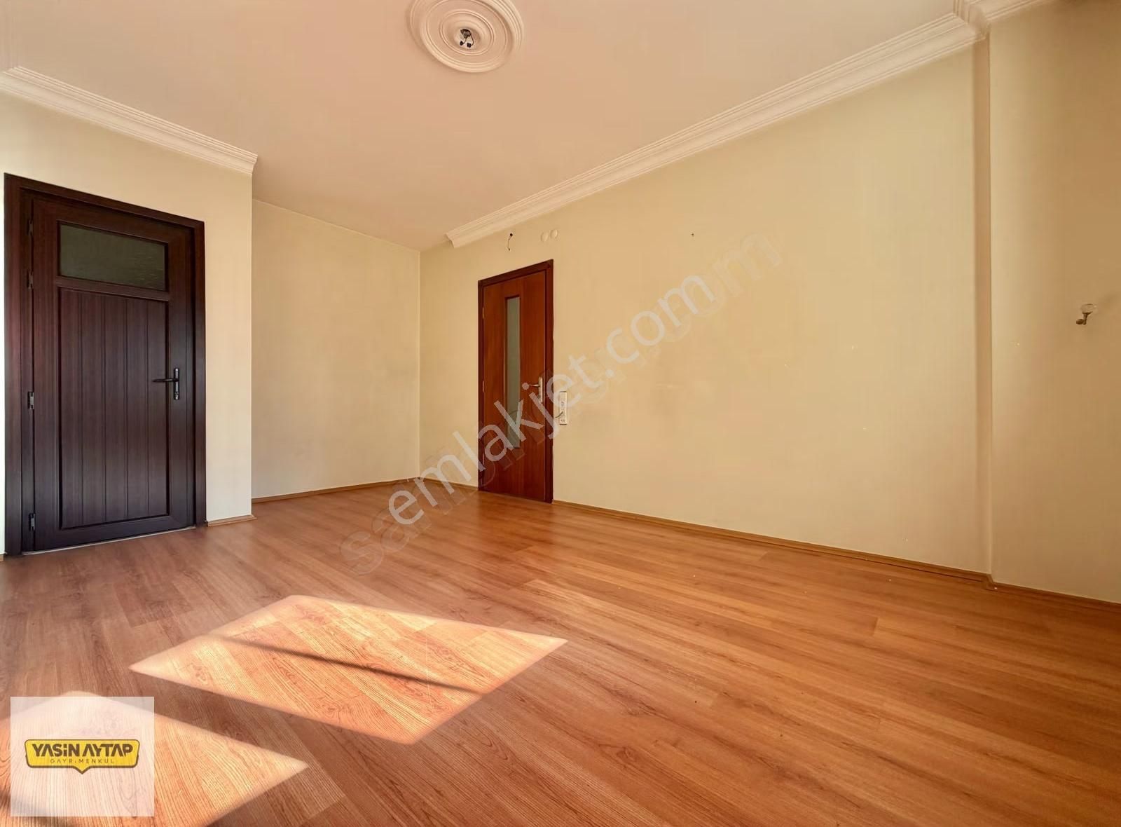 Ankara Caddesi - Nalçacı Caddesi Arasında Satılık 4+1 Daire - Görsel 4