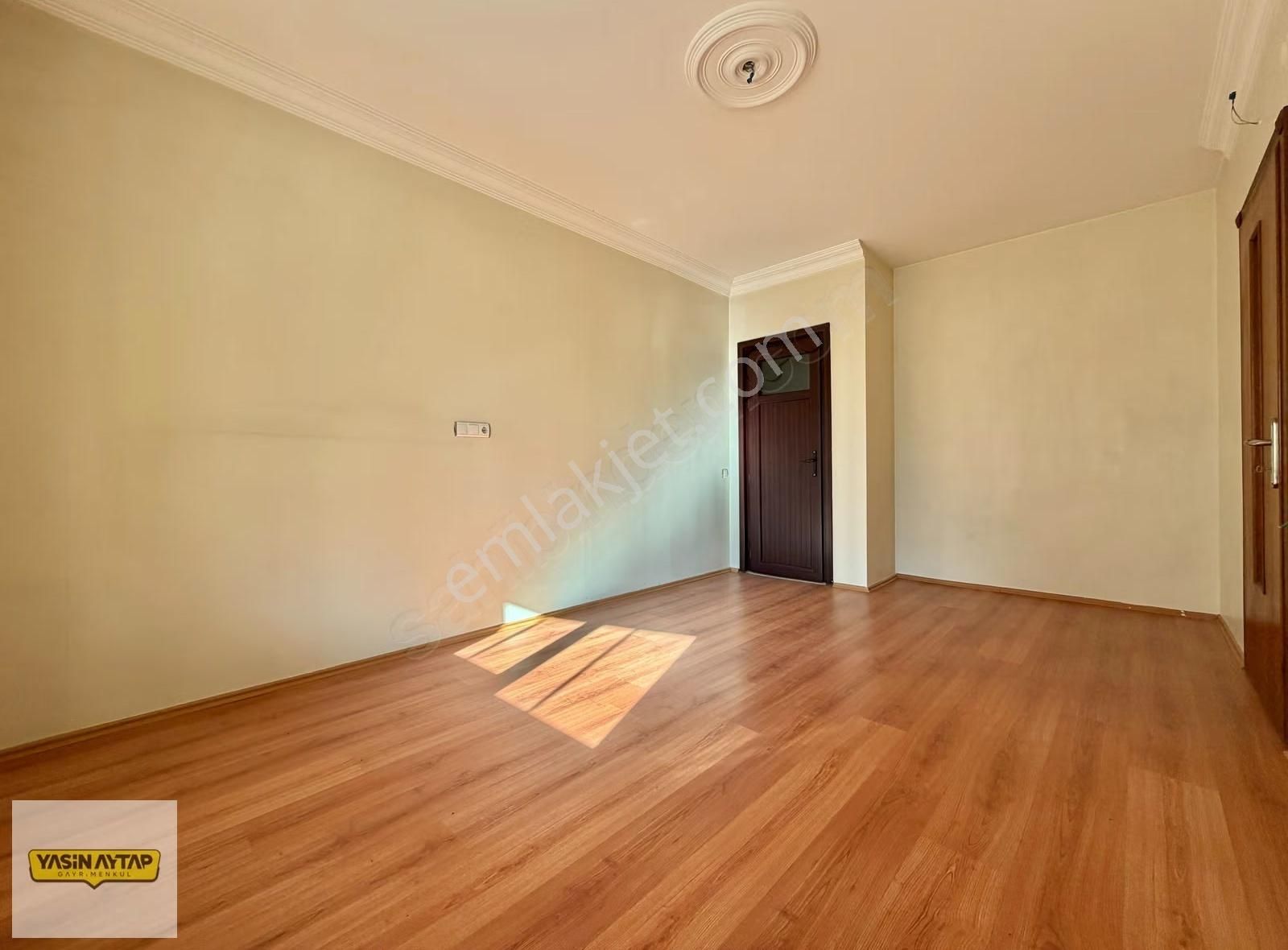 Ankara Caddesi - Nalçacı Caddesi Arasında Satılık 4+1 Daire - Görsel 23