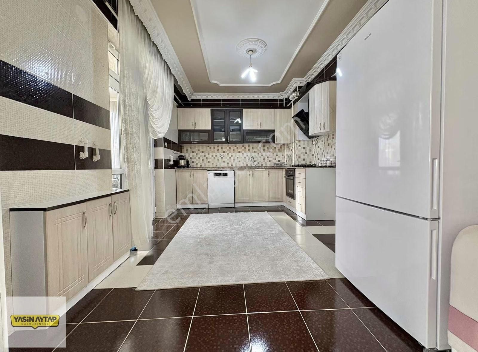 Gaziosmanpaşa Mah.`de Sarı Cami Sk.`da Satılık Geniş 4+1 Daire - Görsel 22