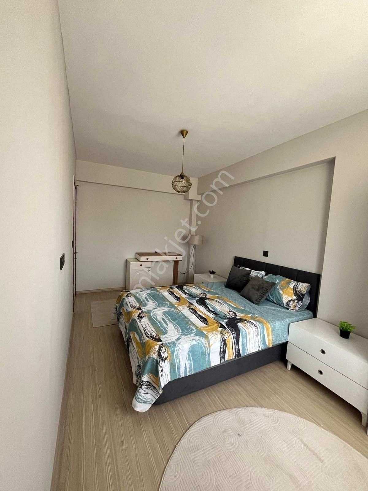 Ulus Caddesi Üniversite Mevkii 1+1 Satılık Apart A100 - Görsel 6