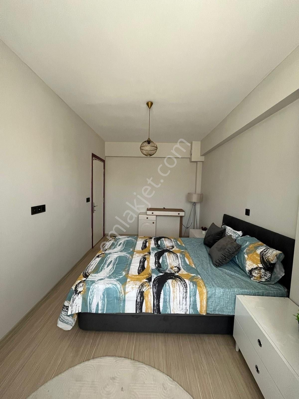 Ulus Caddesi Üniversite Mevkii 1+1 Satılık Apart A100 - Görsel 7