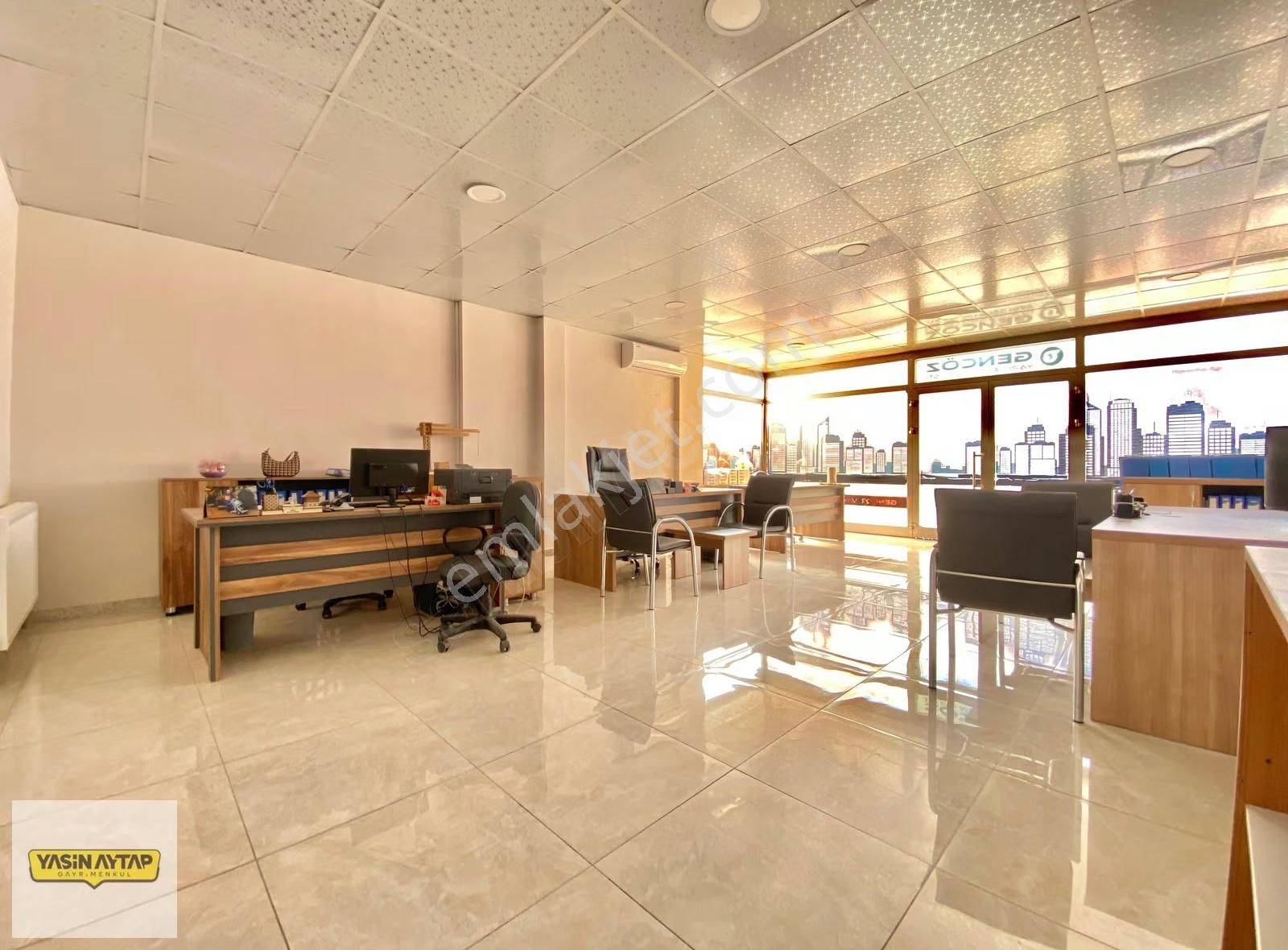 Genç Osman Caddeye Yakın 120m² Satılık Dükkan!