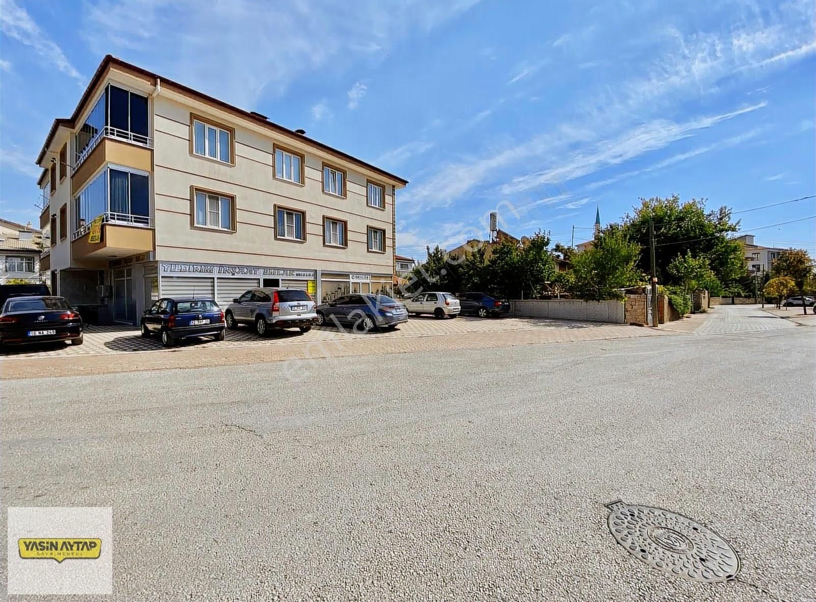 Genç Osman Caddeye Yakın 120m² Satılık Dükkan! - Görsel 5