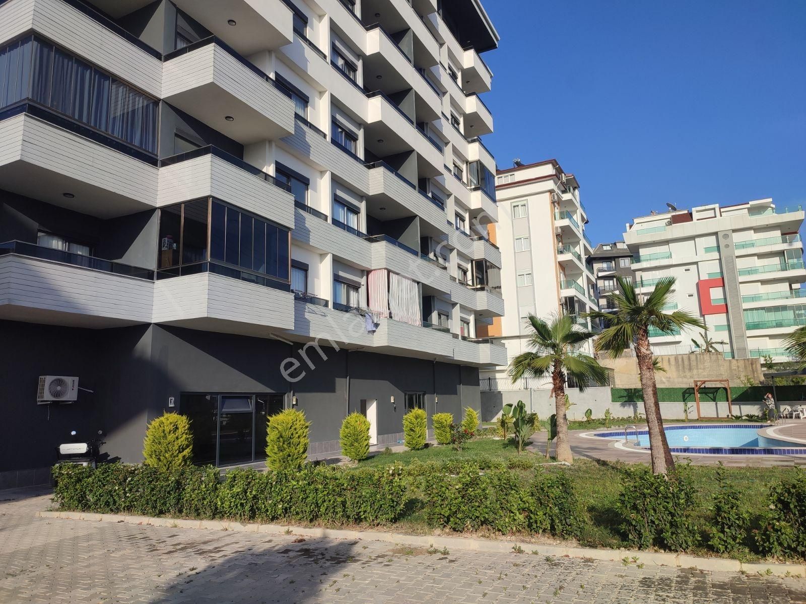 Alanya Avsallarda Deniz Manzaralı 2+1 Havuzlu Daire - Görsel 3