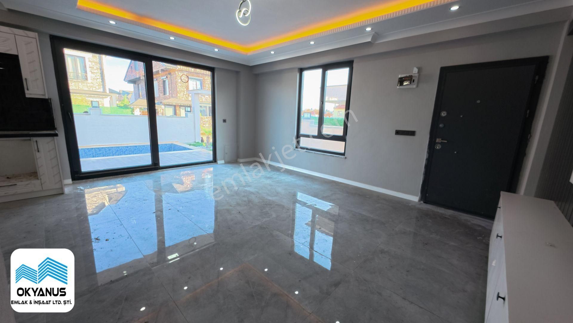 Sakarya Kocaali De Deniz Manzaralı, Havuzlu Özel 3+1 Villa - Görsel 15