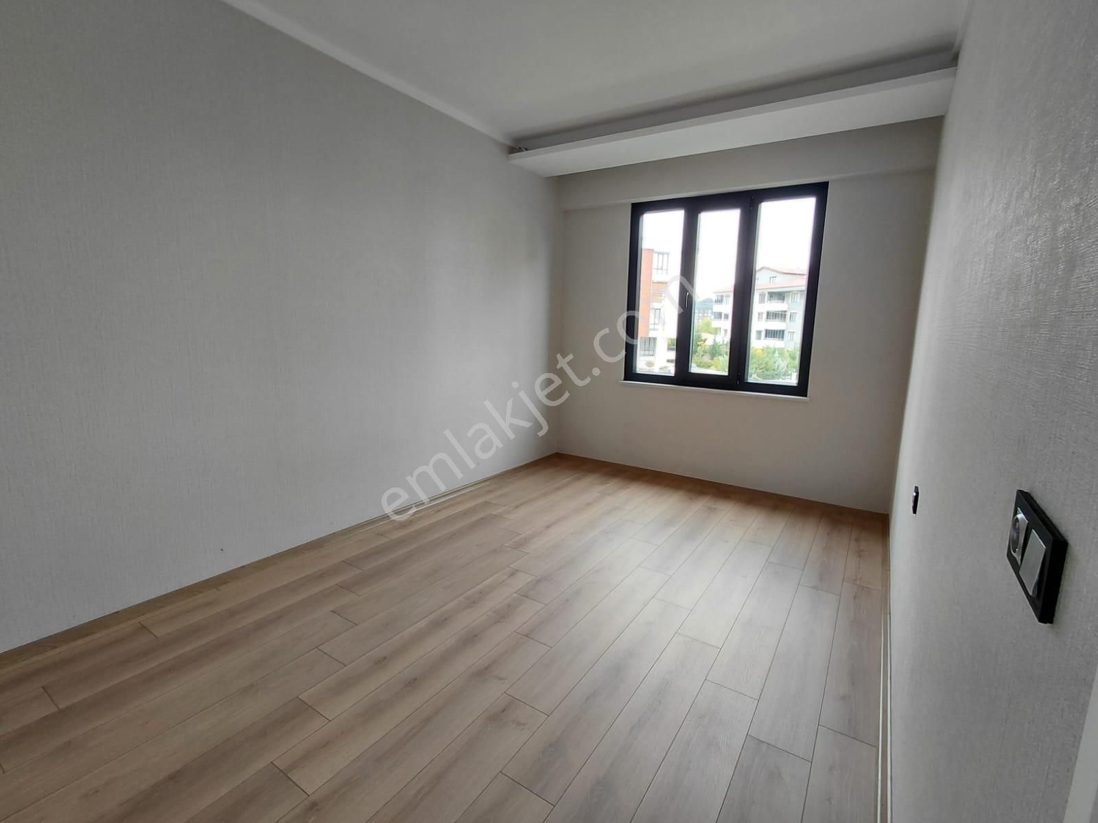 Emrah Çiftci'den Selçuklu Parsana Mah.ahmet Yesevi Cad.yanı Kiralık 3+1 Ultra Lüks Daire - Görsel 15