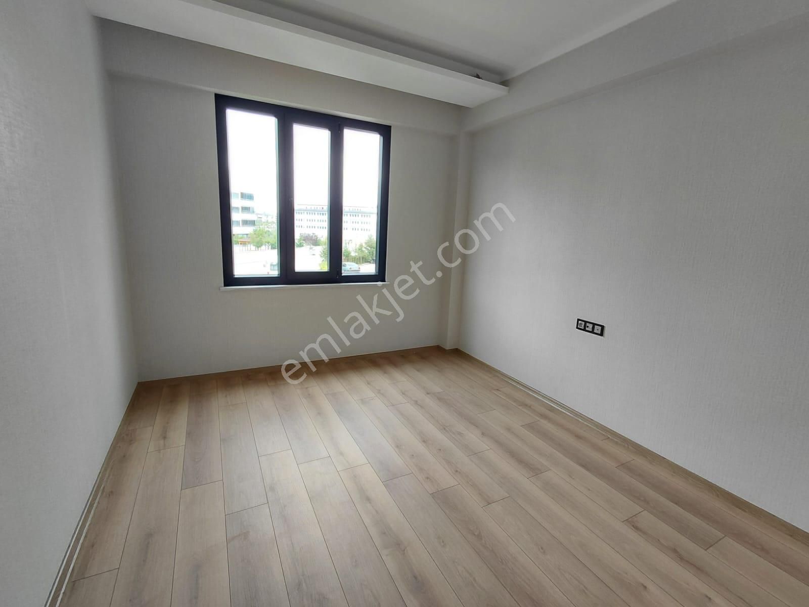 Emrah Çiftci'den Selçuklu Parsana Mah.ahmet Yesevi Cad.yanı Kiralık 3+1 Ultra Lüks Daire - Görsel 18