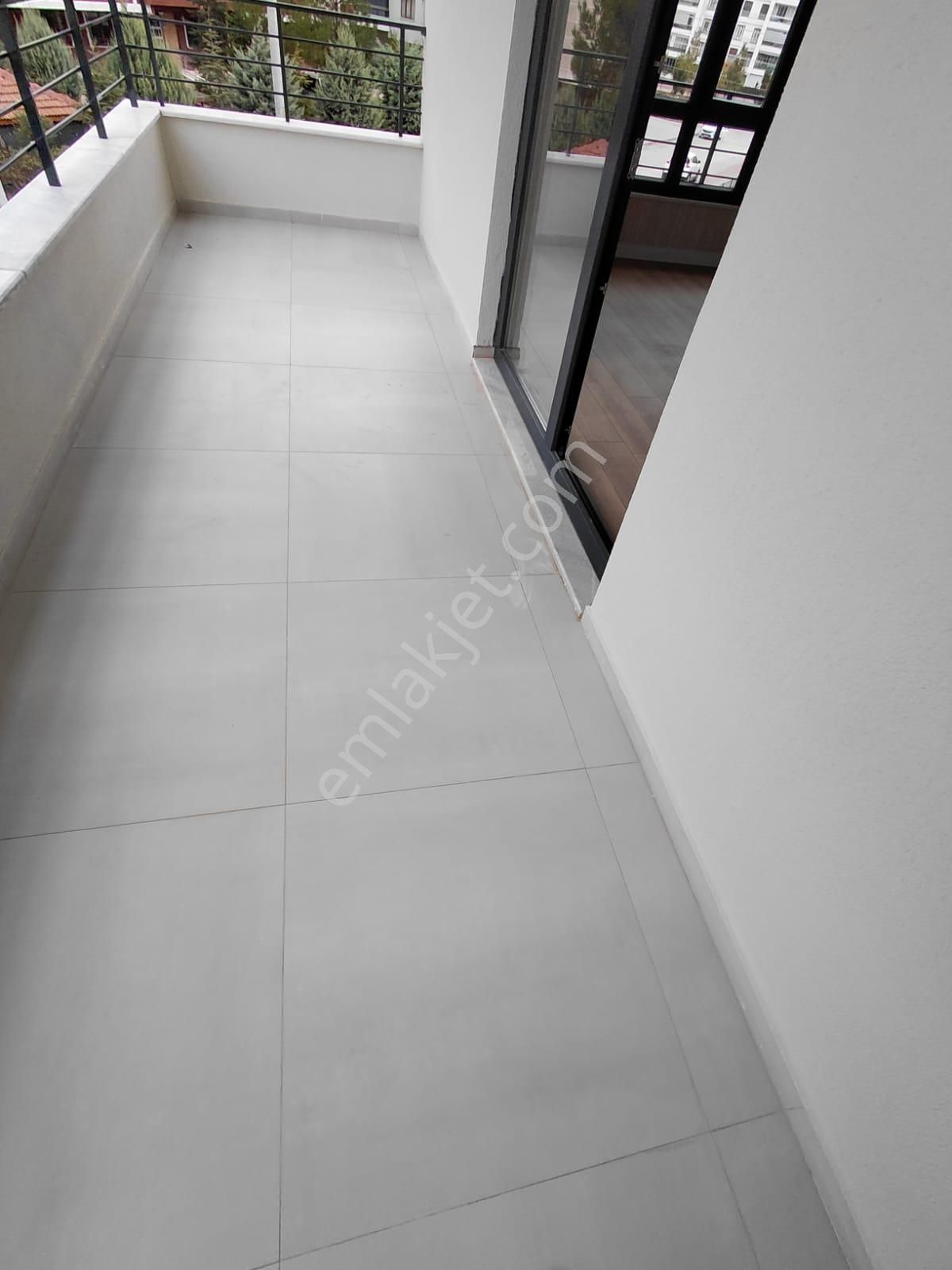 Emrah Çiftci'den Selçuklu Parsana Mah.ahmet Yesevi Cad.yanı Kiralık 3+1 Ultra Lüks Daire - Görsel 31