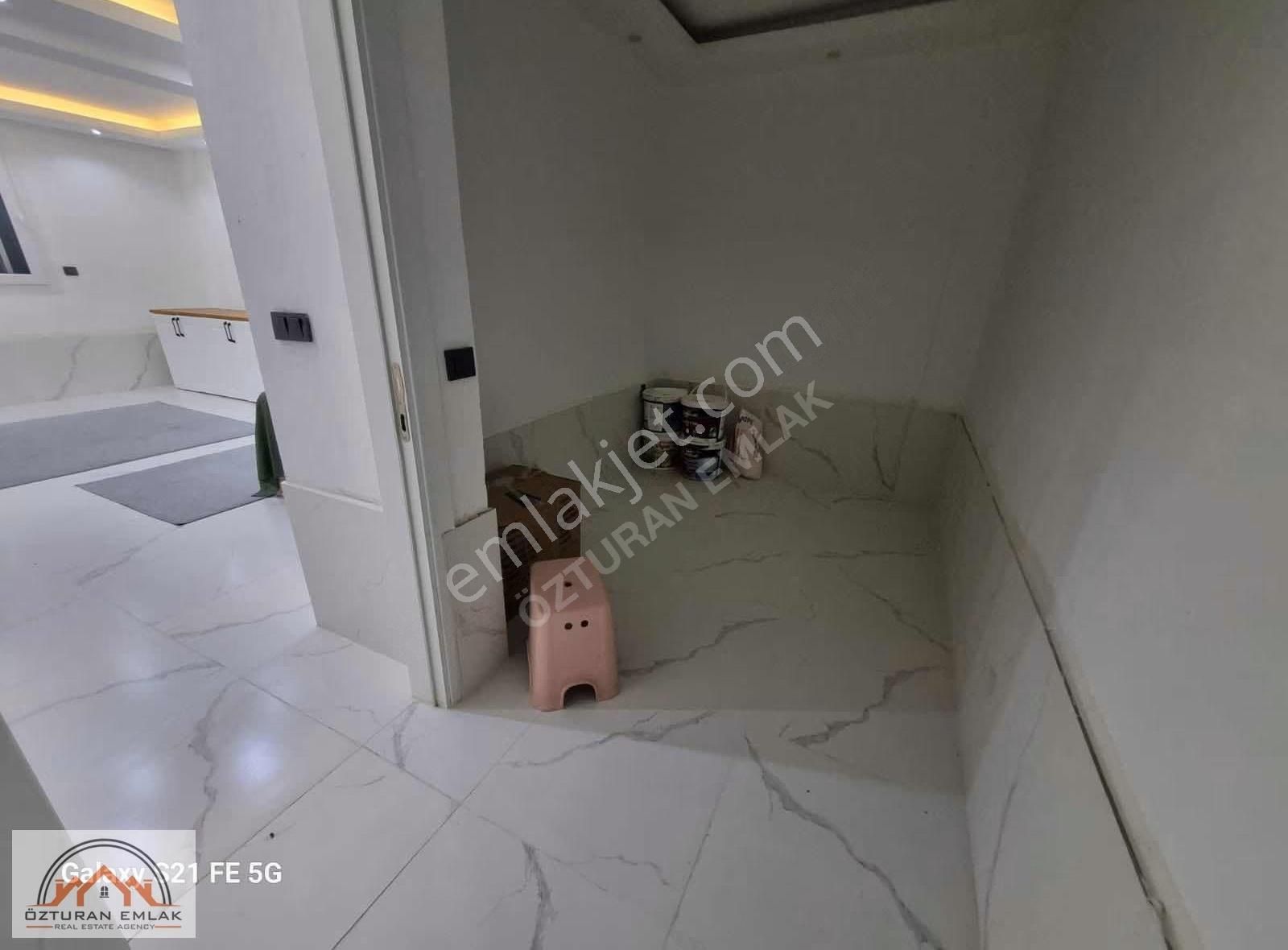 Kuşadasında Full Eşyalı 3+1 Villa - Görsel 10