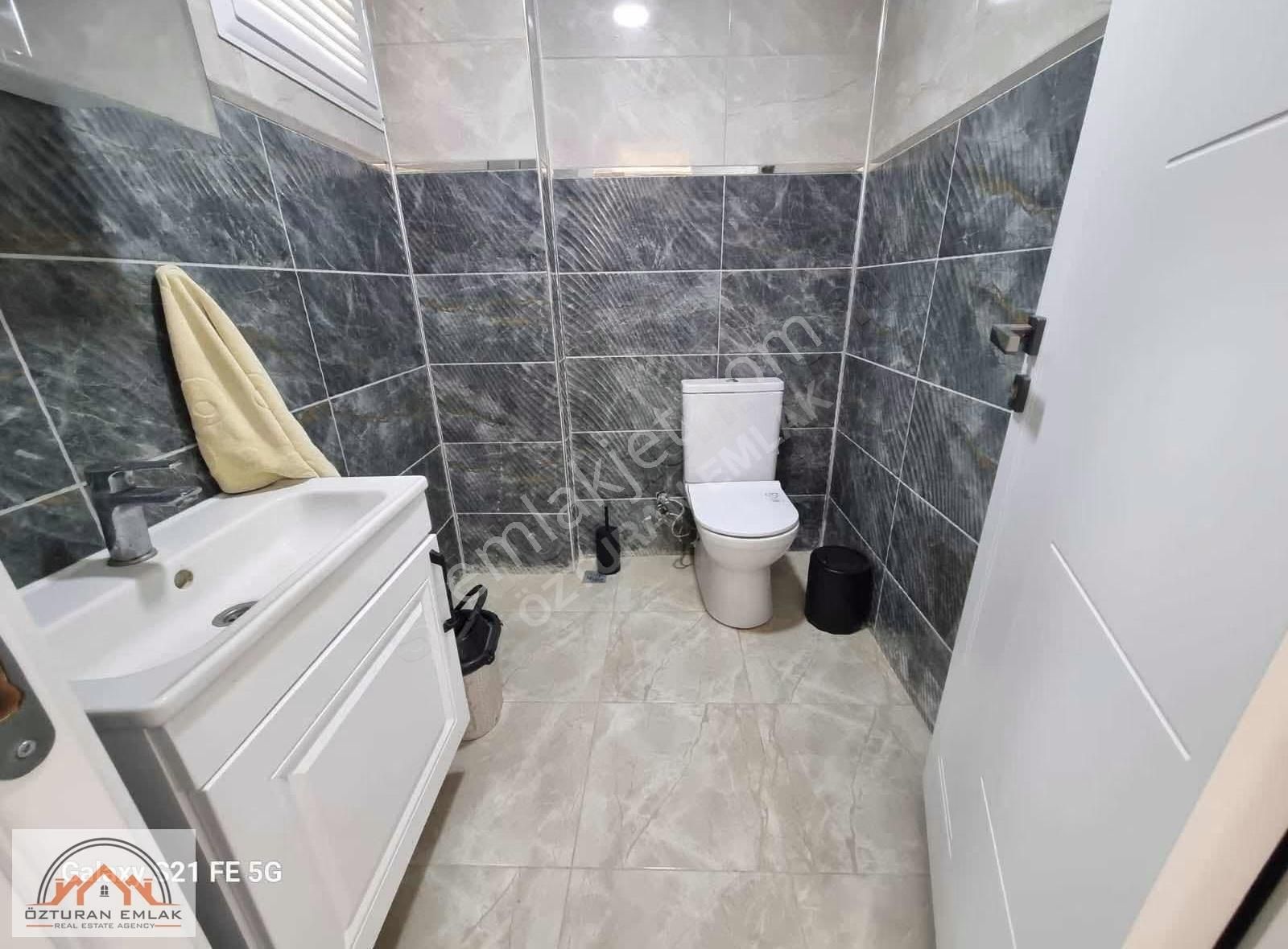 Kuşadasında Full Eşyalı 3+1 Villa - Görsel 12