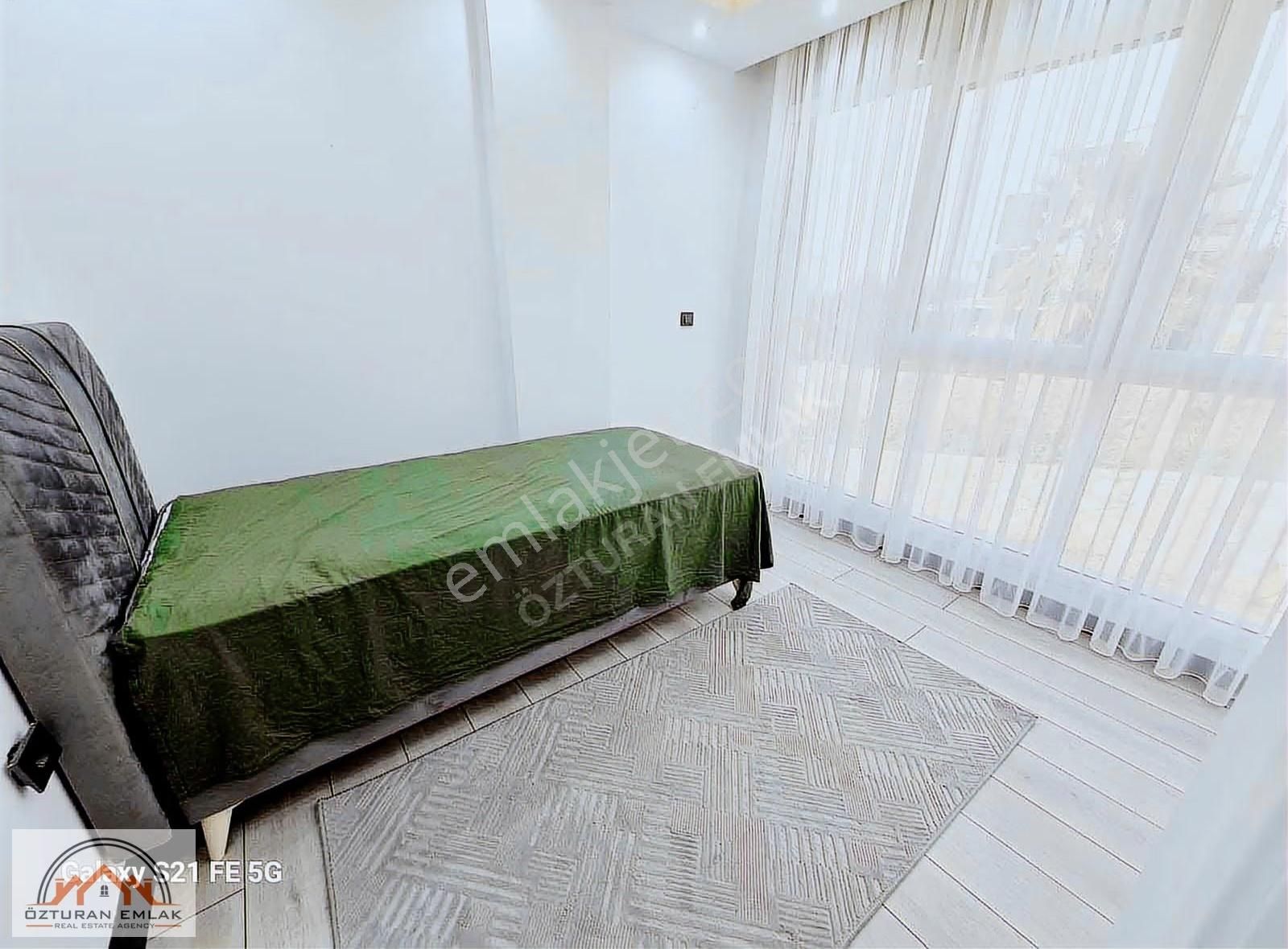 Kuşadasında Full Eşyalı 3+1 Villa - Görsel 16