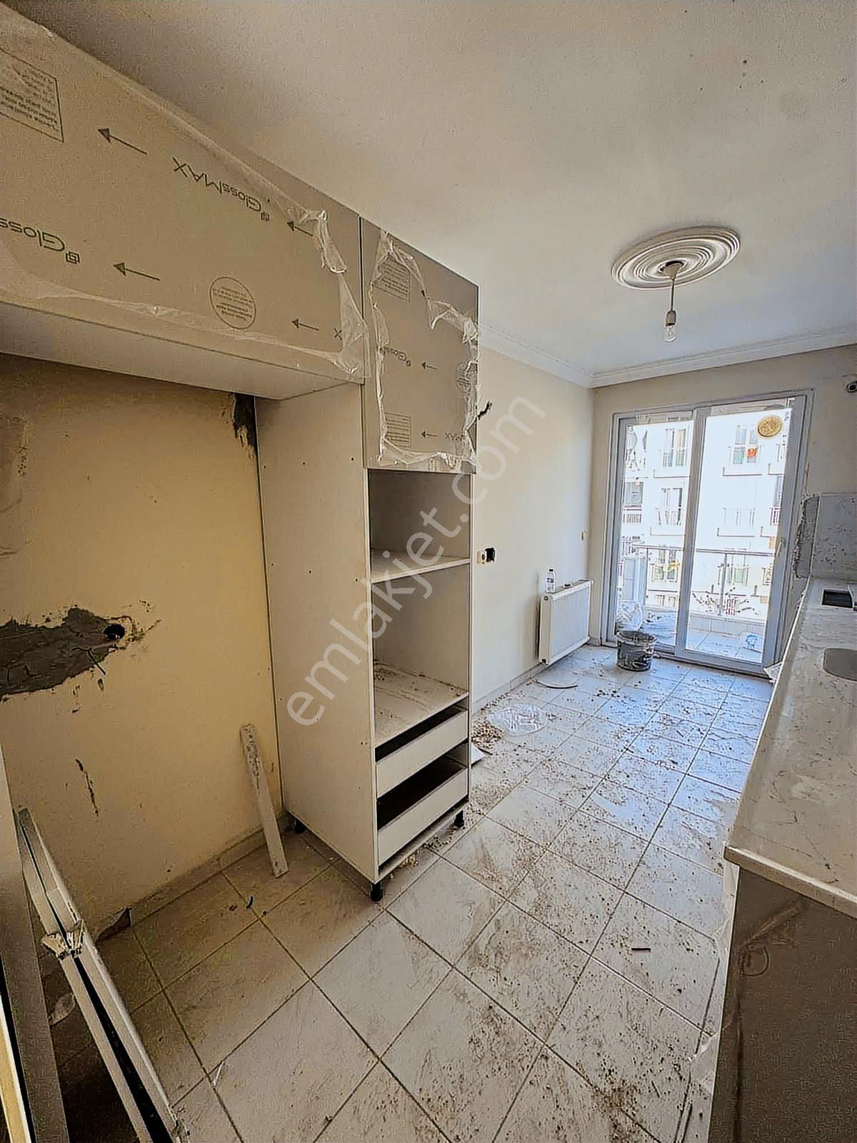 A K Mutludan Ahatlıda Doğalgazlı İçi Full Yeni Yapılı 2+1 Daire - Görsel 17