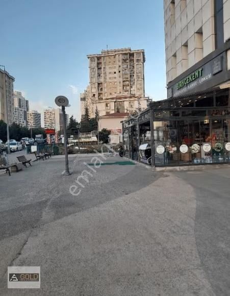 Bahçekent Ticaret Merkezinde Yüksek Tavan 50 M2 Dükkan - Görsel 11